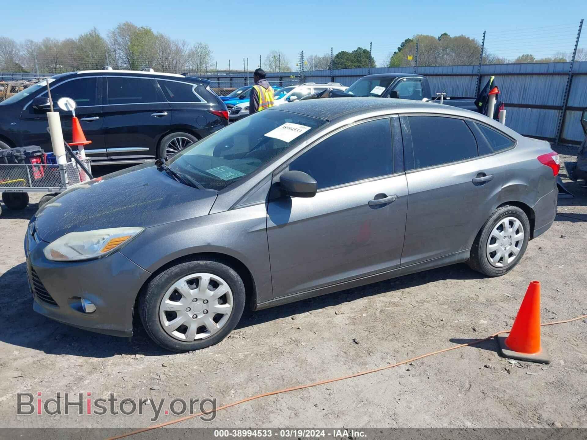 2012 FORD FOCUS - VIN: 1FAHP3F22CL318610 - Фото 2
