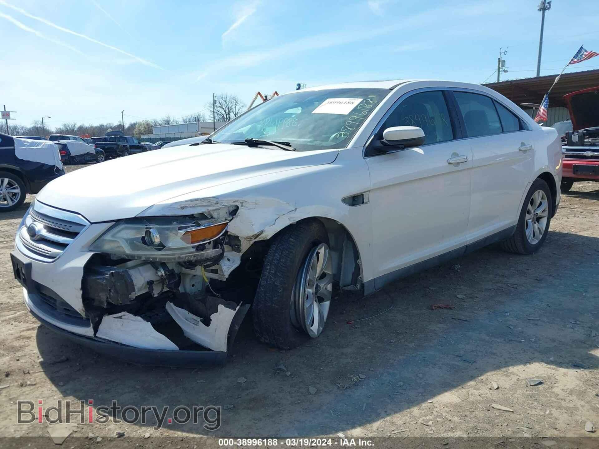 2010 FORD TAURUS - VIN: 1FAHP2EW8AG145437 - Photo 2