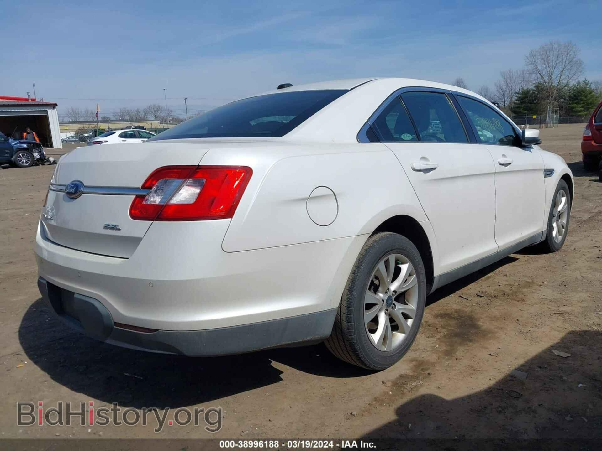 2010 FORD TAURUS - VIN: 1FAHP2EW8AG145437 - Photo 4