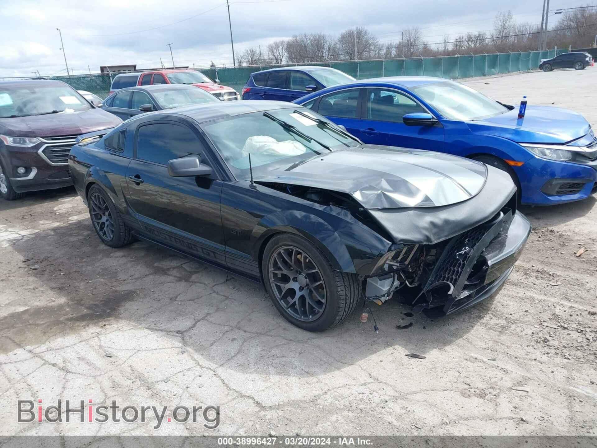 Photo 1ZVFT82H465116037 - FORD MUSTANG 2006
