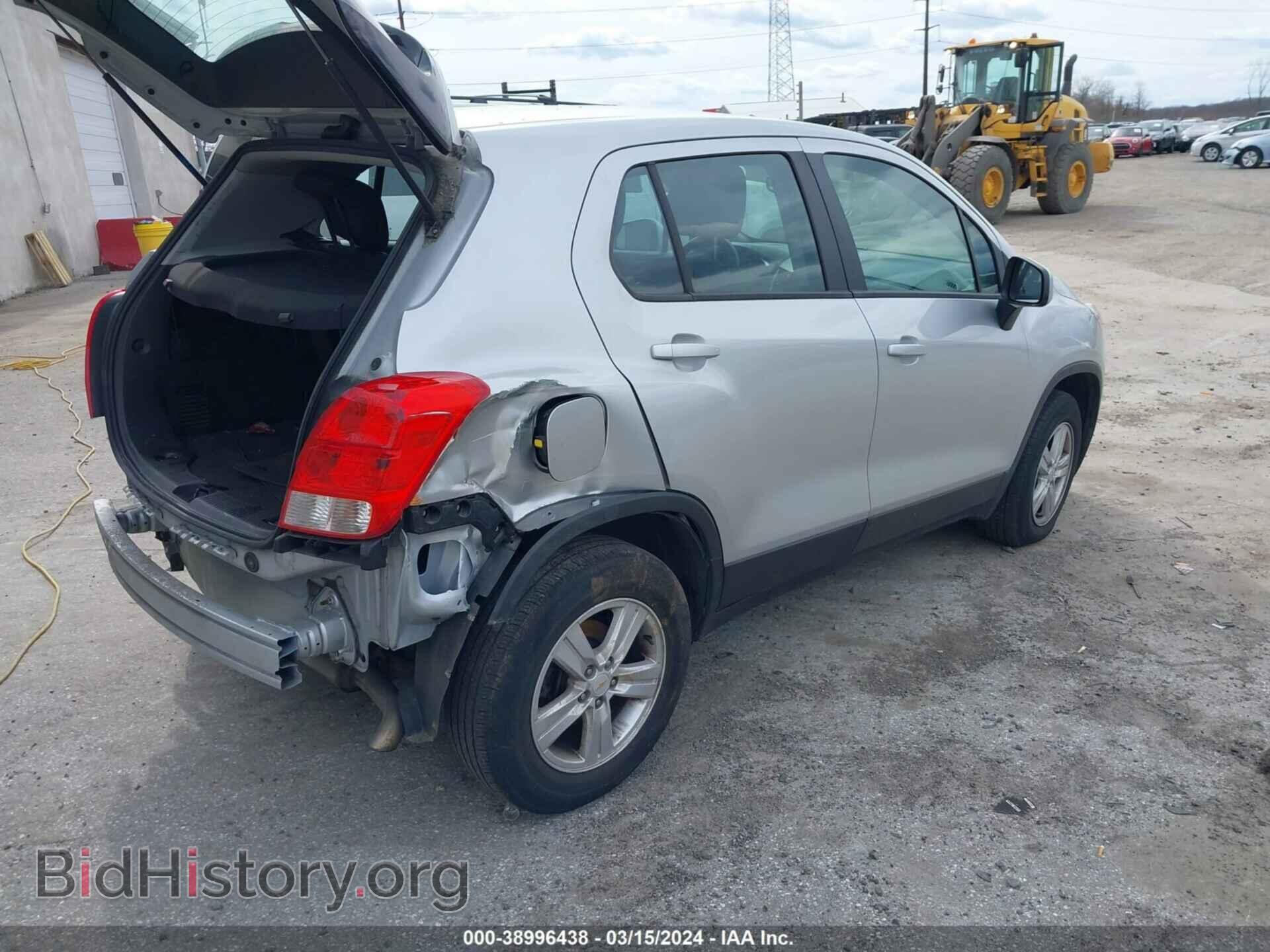 2017 CHEVROLET TRAX - VIN: KL7CJNSBXHB090504 - Фото 4