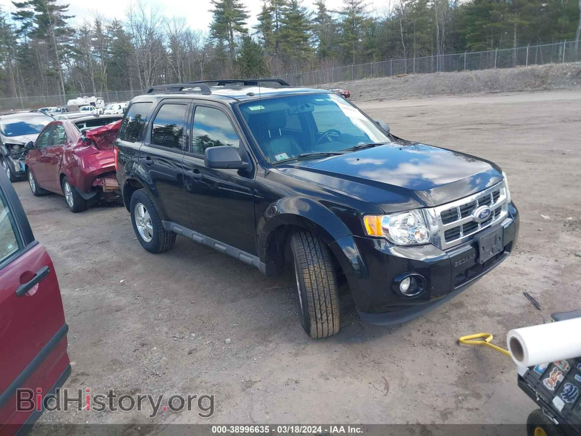Photo 1FMCU9D77BKA12100 - FORD ESCAPE 2011