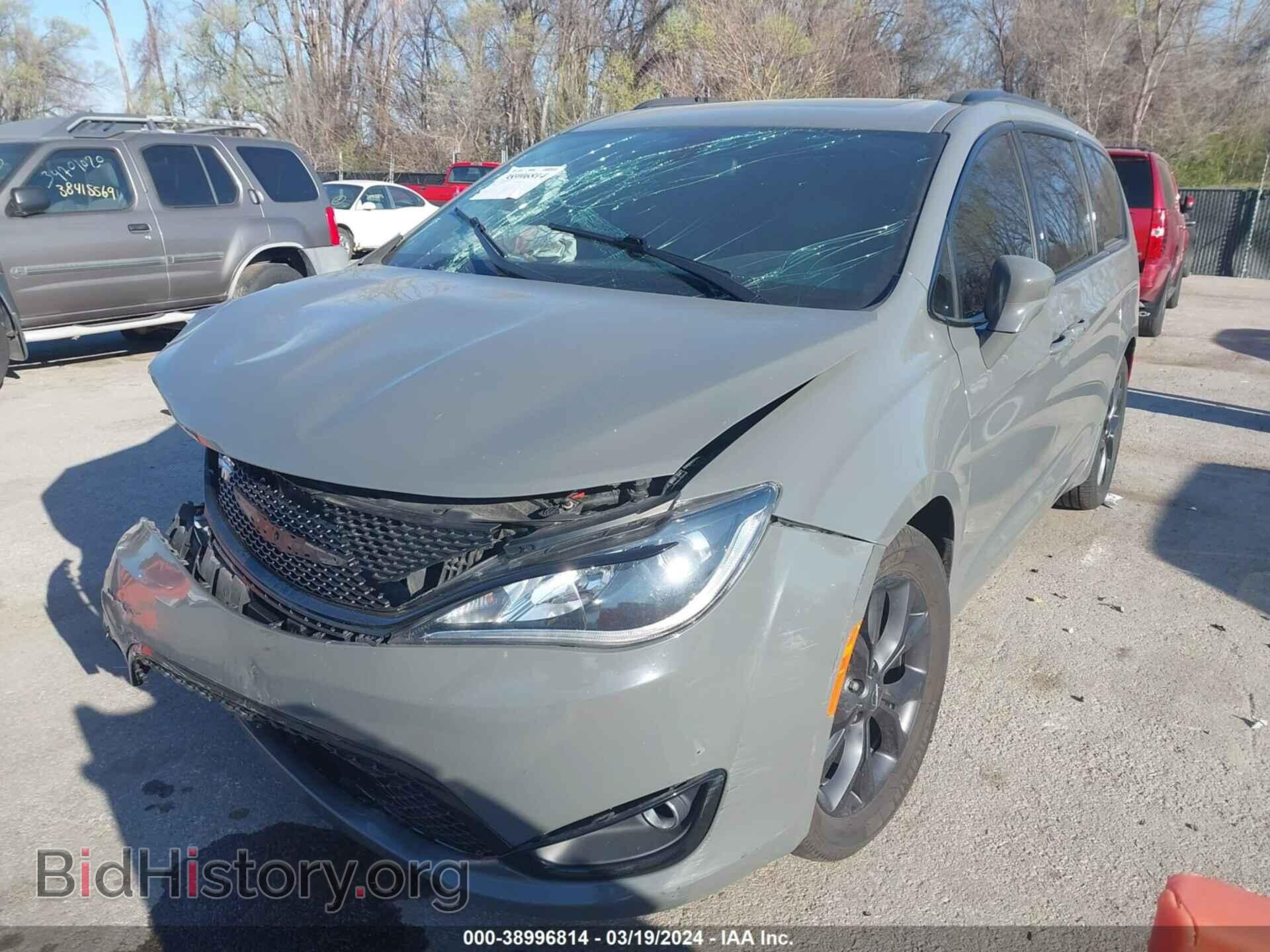 2020 CHRYSLER PACIFICA - VIN: 2C4RC1EG9LR252589 - Фото 2