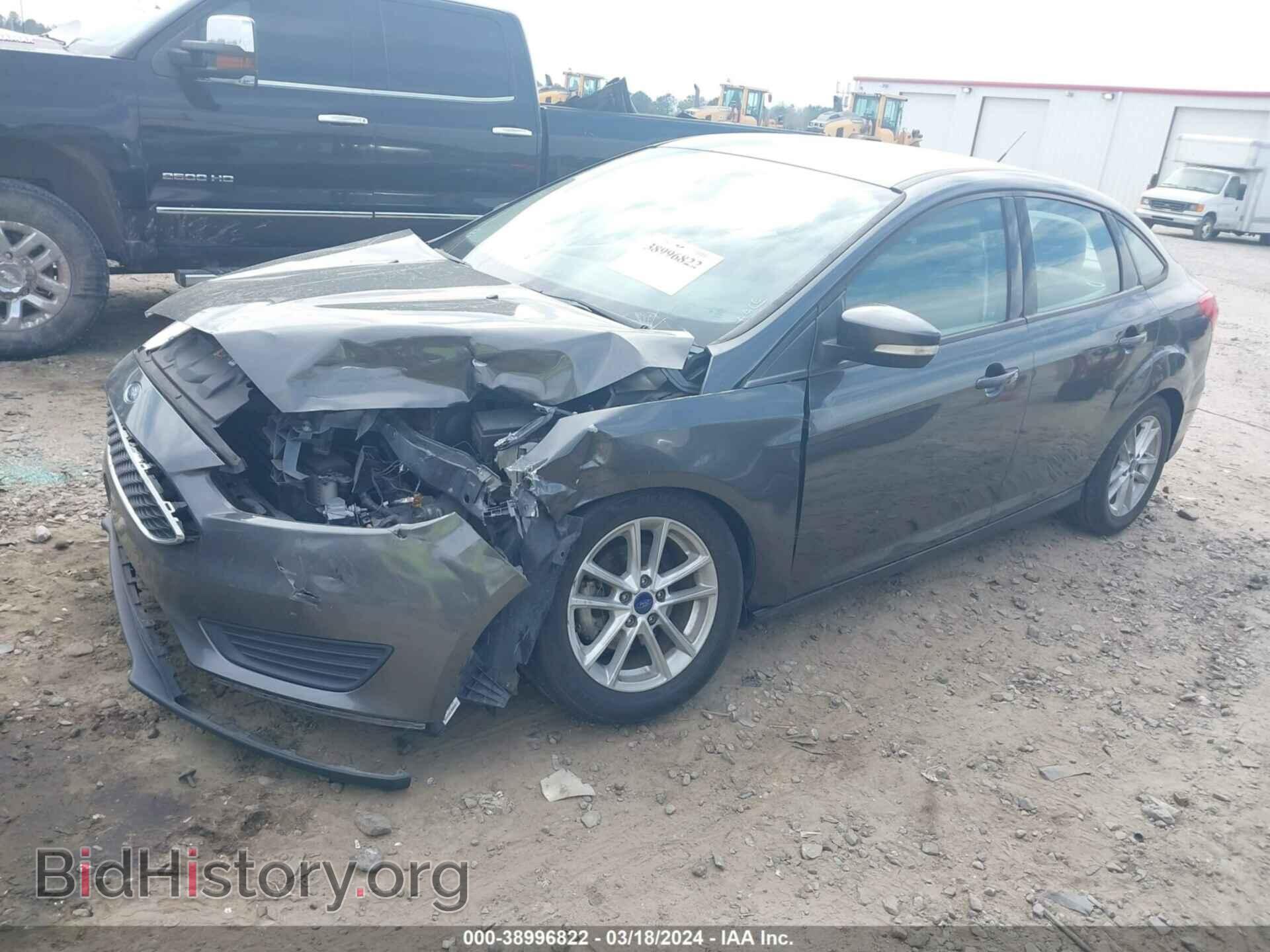 2017 FORD FOCUS - VIN: 1FADP3F23HL281931 - Photo 2