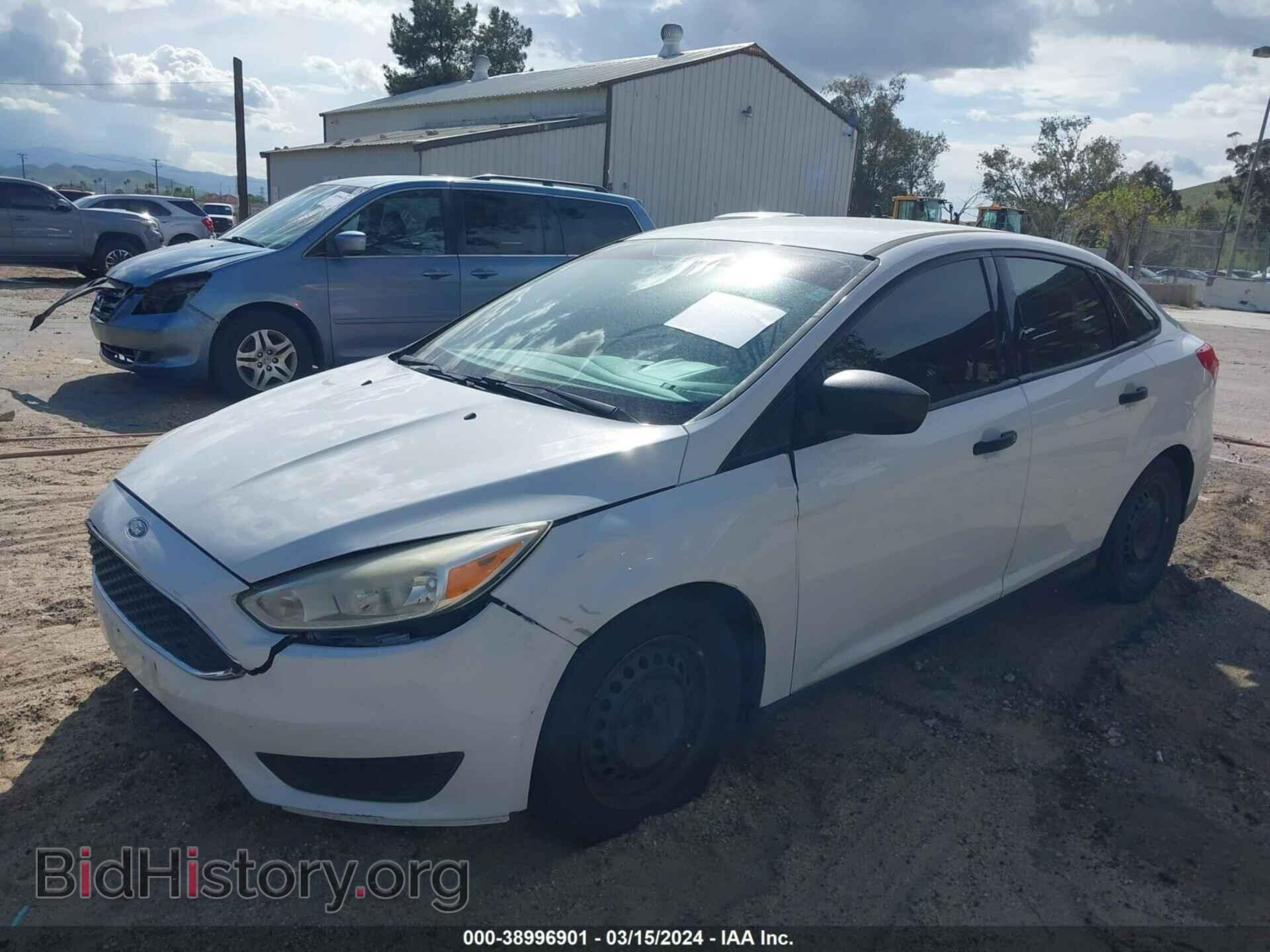2016 FORD FOCUS - VIN: 1FADP3E21GL320757 - Фото 2