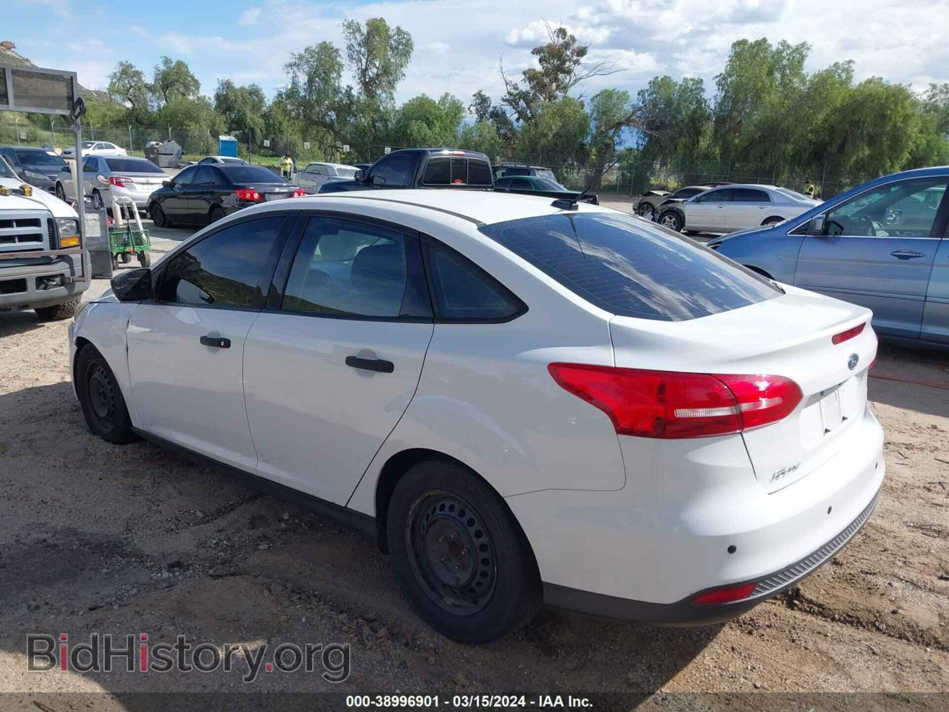 2016 FORD FOCUS - VIN: 1FADP3E21GL320757 - Фото 3