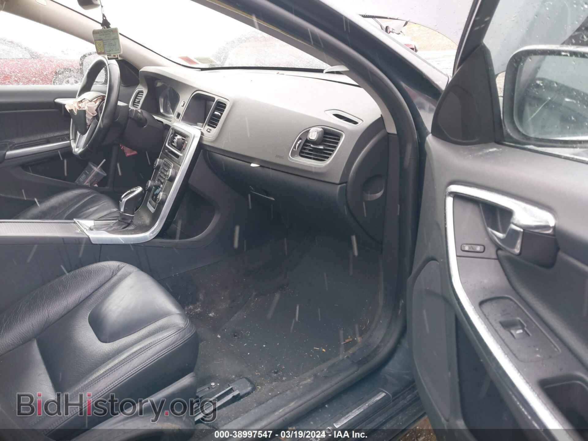 2014 VOLVO S60 - VIN: YV1612FH0E2276748 - Фото 5