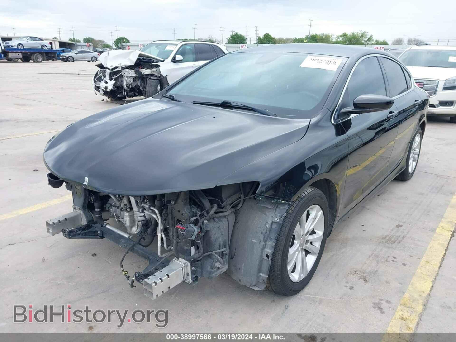 2016 CHRYSLER 200 - VIN: 1C3CCCFB0GN191645 - Фото 2