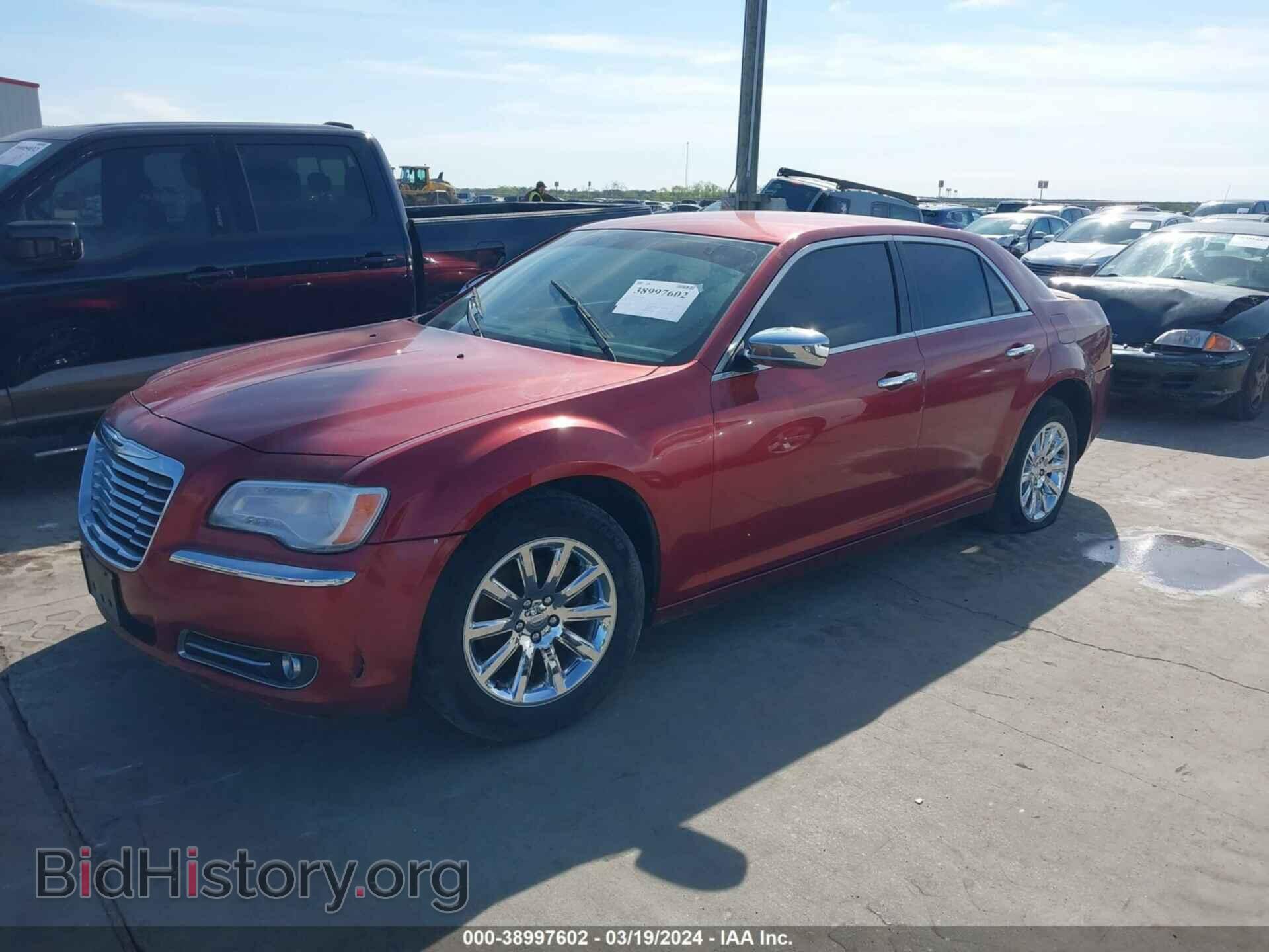 2012 CHRYSLER 300 - VIN: 2C3CCACG3CH245544 - Фото 2