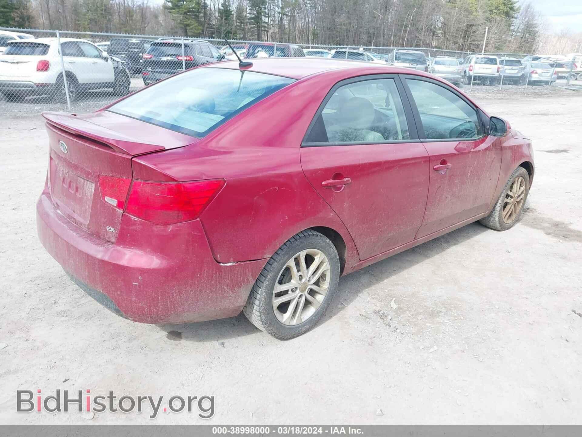 2011 KIA FORTE - VIN: KNAFU4A23B5399575 - Фото 4