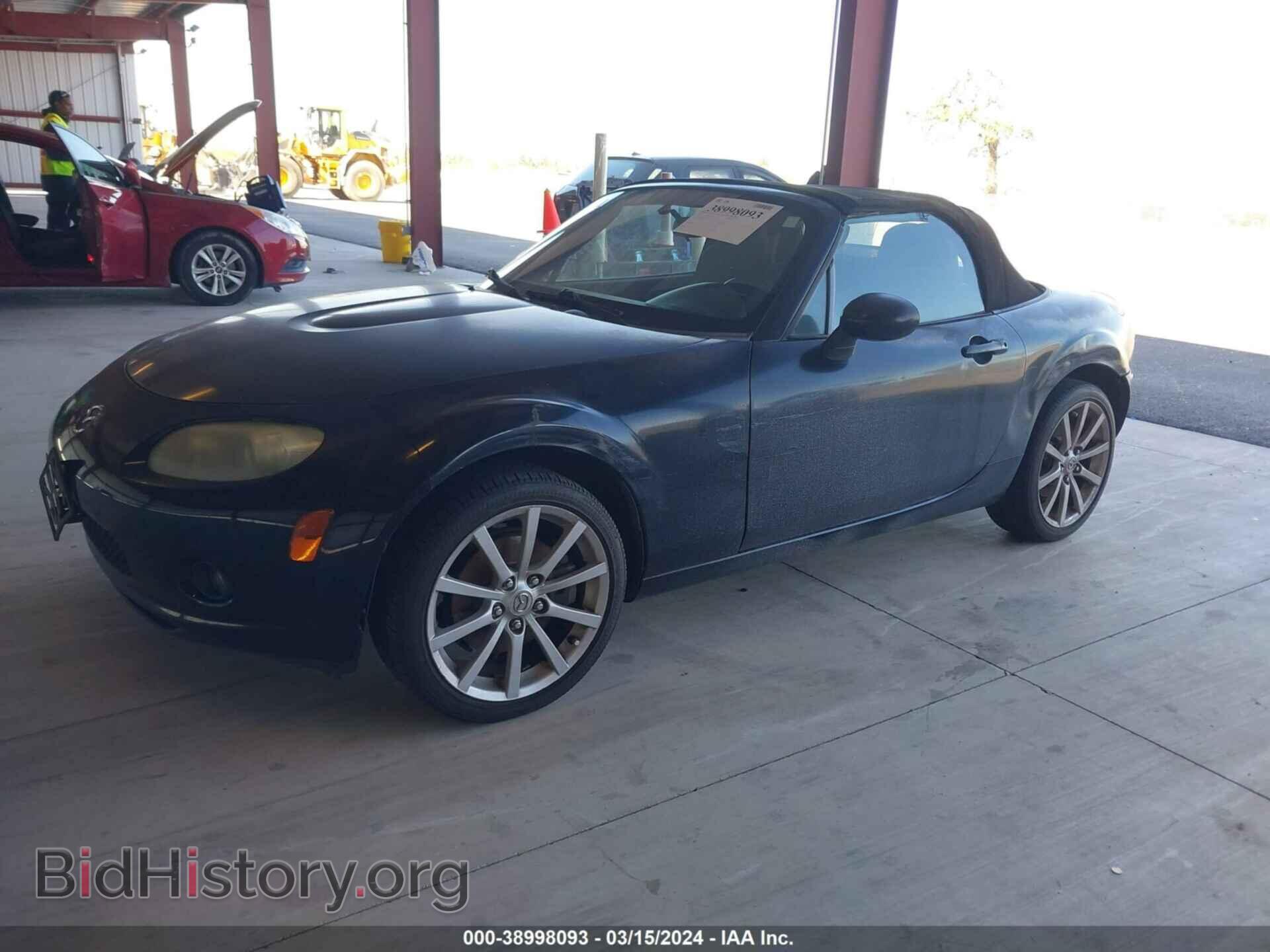 2006 MAZDA MX-5 - VIN: JM1NC25F360110197 - Фото 2