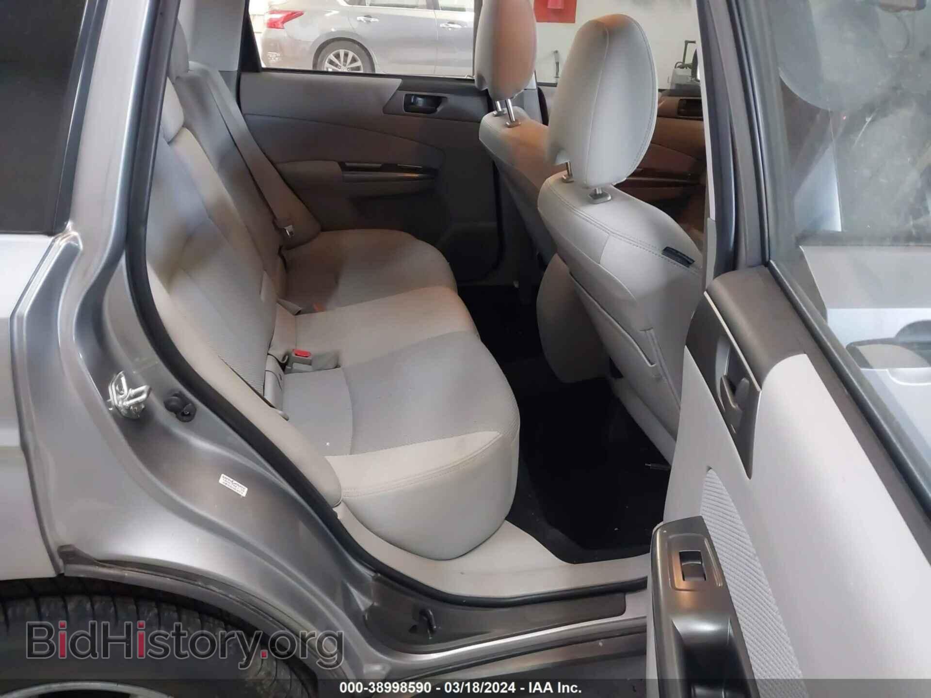 2011 SUBARU FORESTER - VIN: JF2SHABC4BH716596 - Фото 8