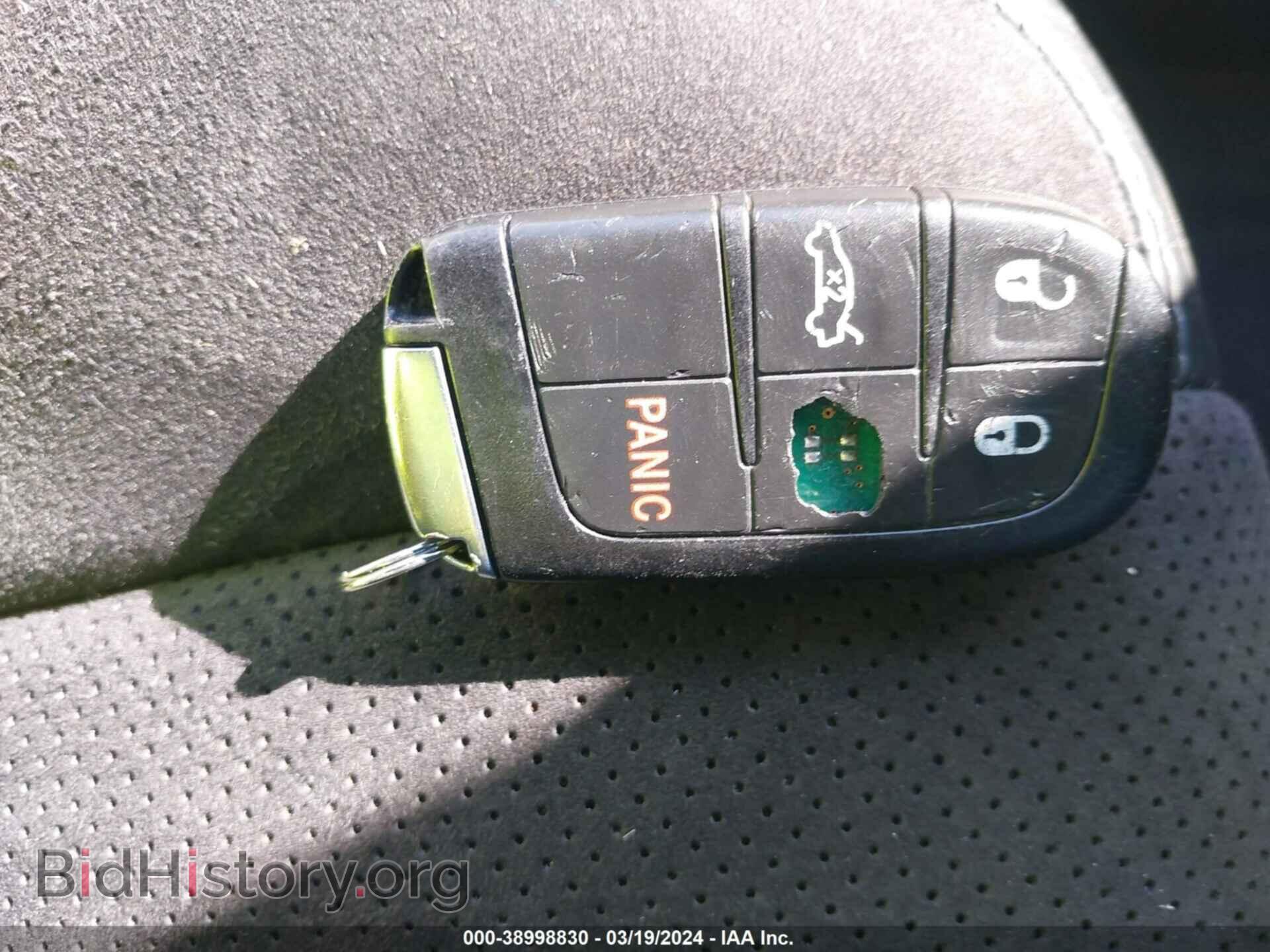 2015 DODGE CHALLENGER - VIN: 2C3CDZFJ7FH733175 - Photo 11