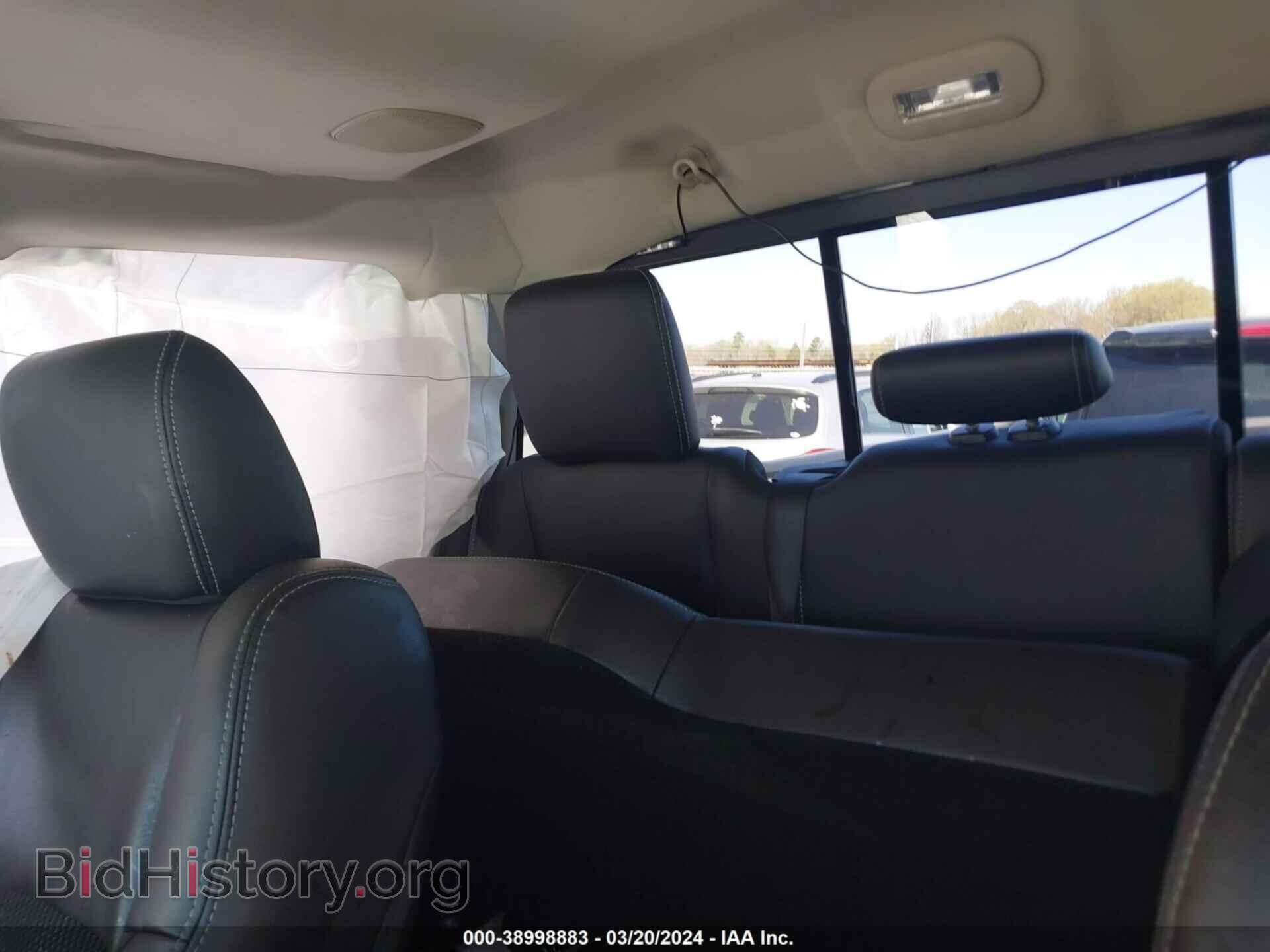2018 RAM 1500 - VIN: 1C6RR7HTXJS134435 - Фото 8