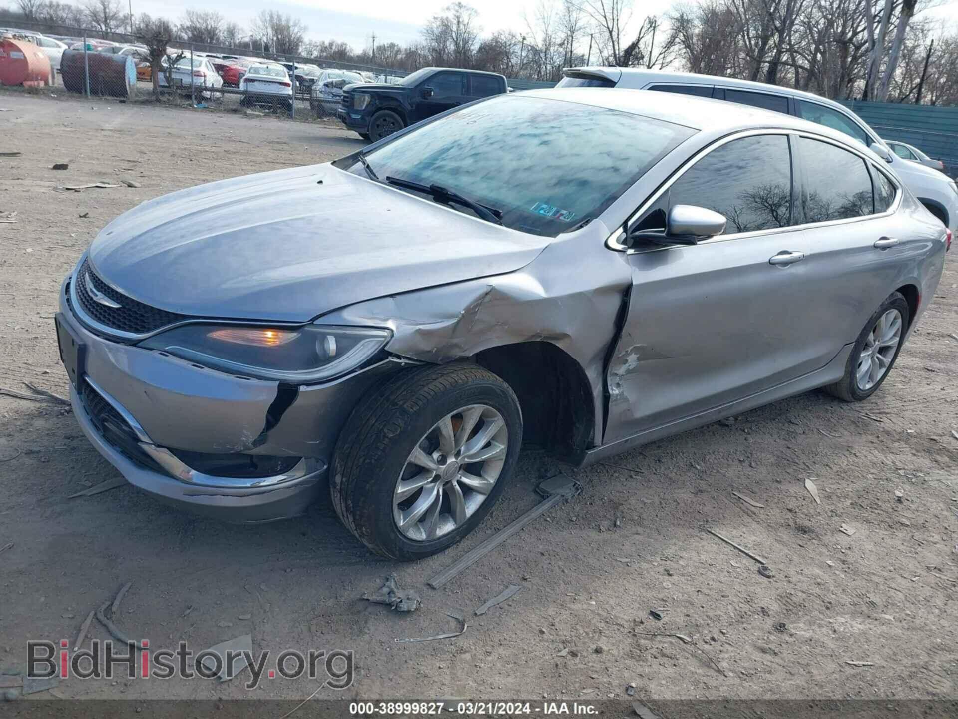 2015 CHRYSLER 200 - VIN: 1C3CCCCB7FN549519 - Фото 2