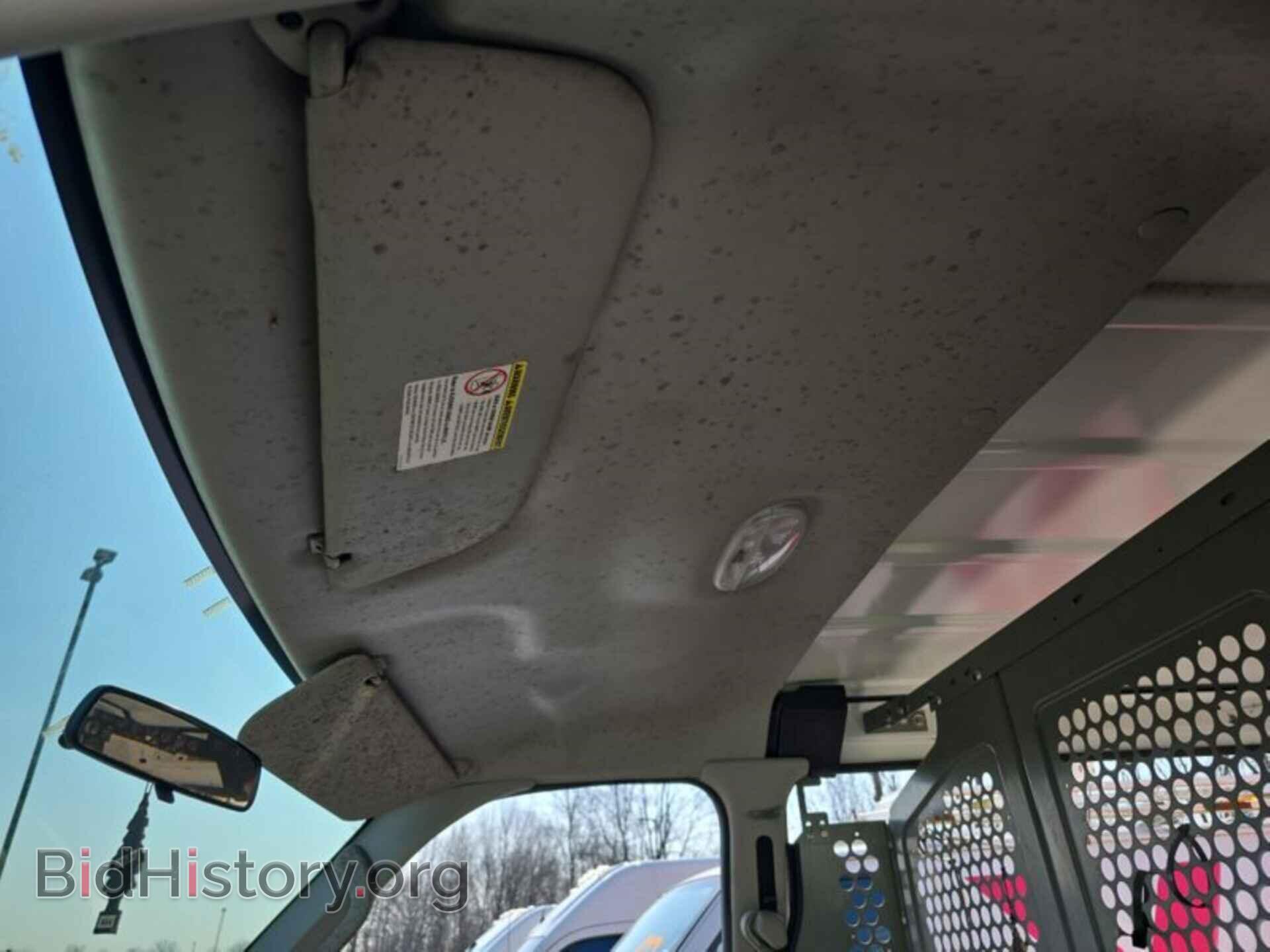 2011 FORD ECONOLINE - VIN: 1FTNE2ELXBDB32054 - Фото 2