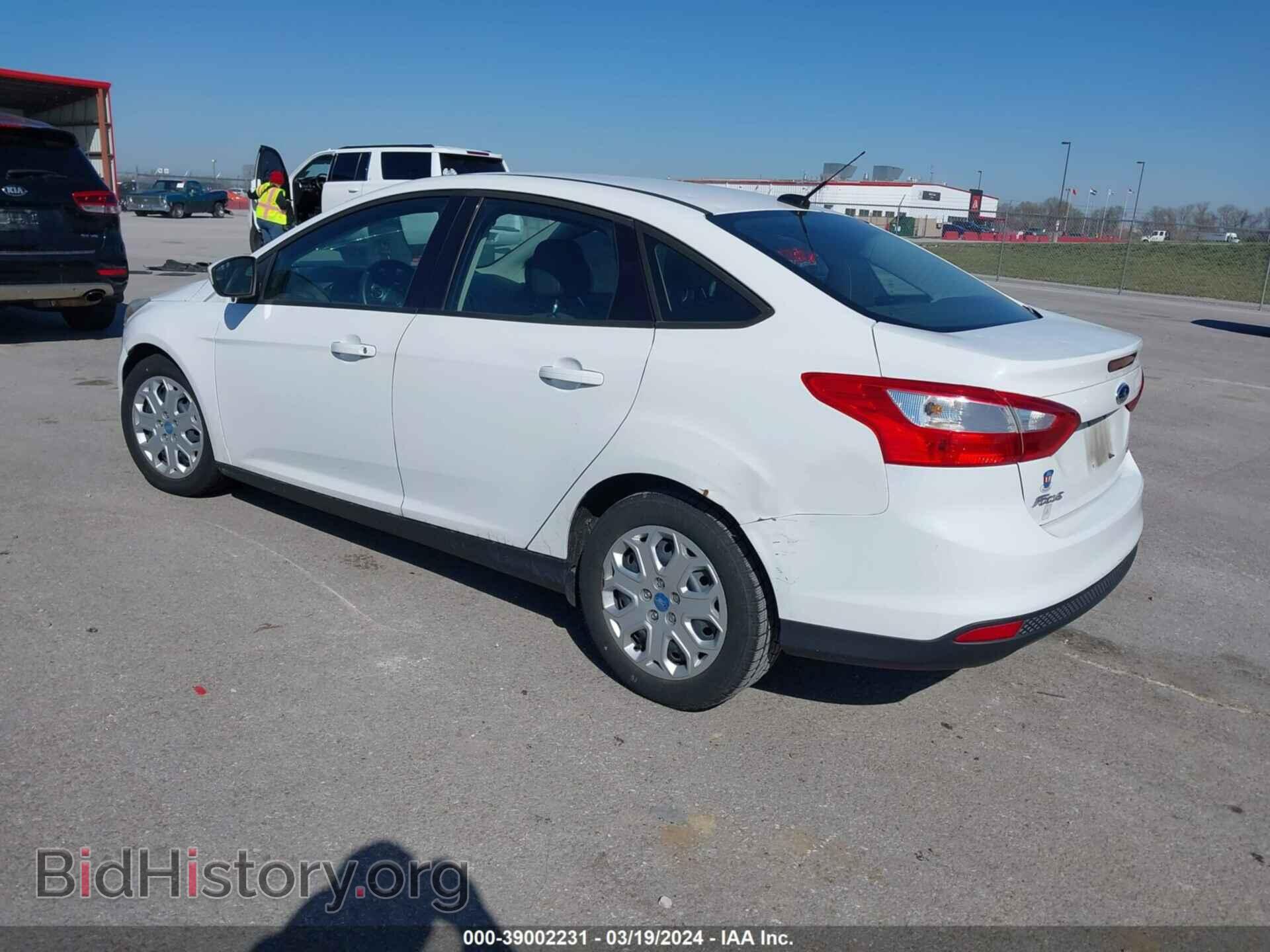 2012 FORD FOCUS - VIN: 1FAHP3F22CL211668 - Фото 3