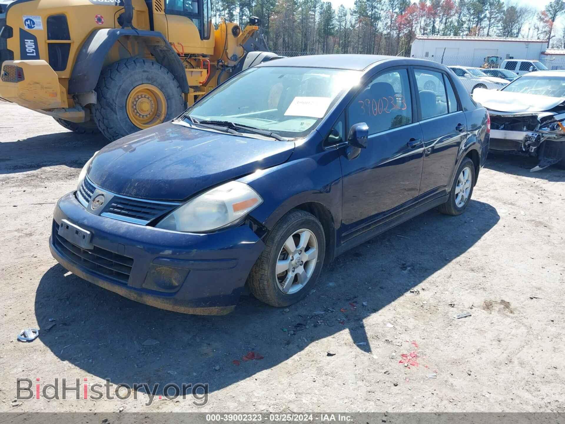 2007 NISSAN VERSA - VIN: 3N1BC11E67L449621 - Фото 2