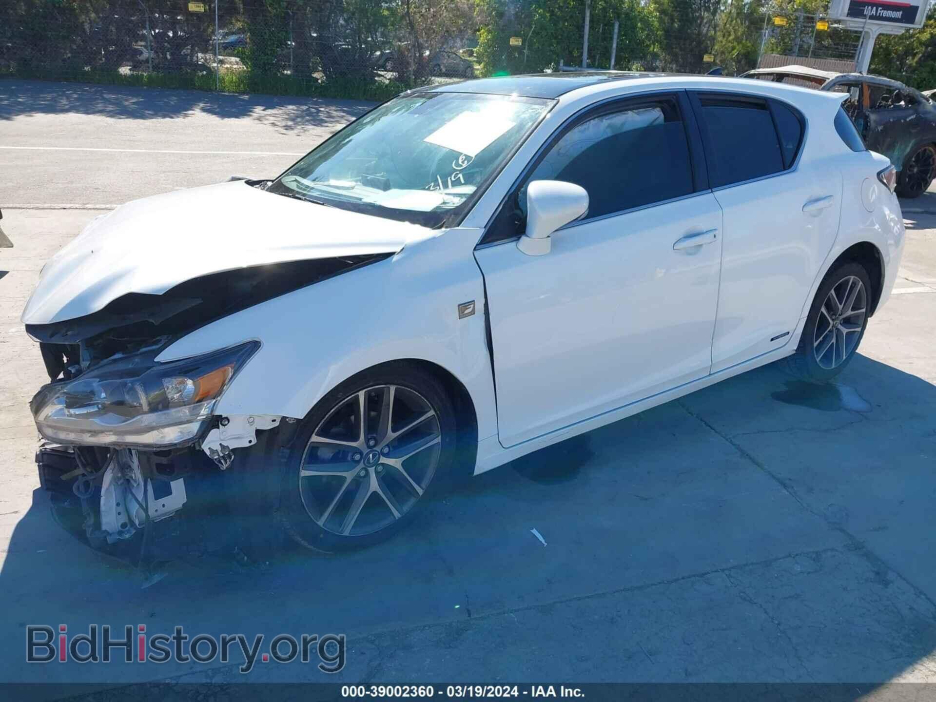 2017 LEXUS CT 200H - VIN: JTHKD5BH5H2297942 - Фото 2