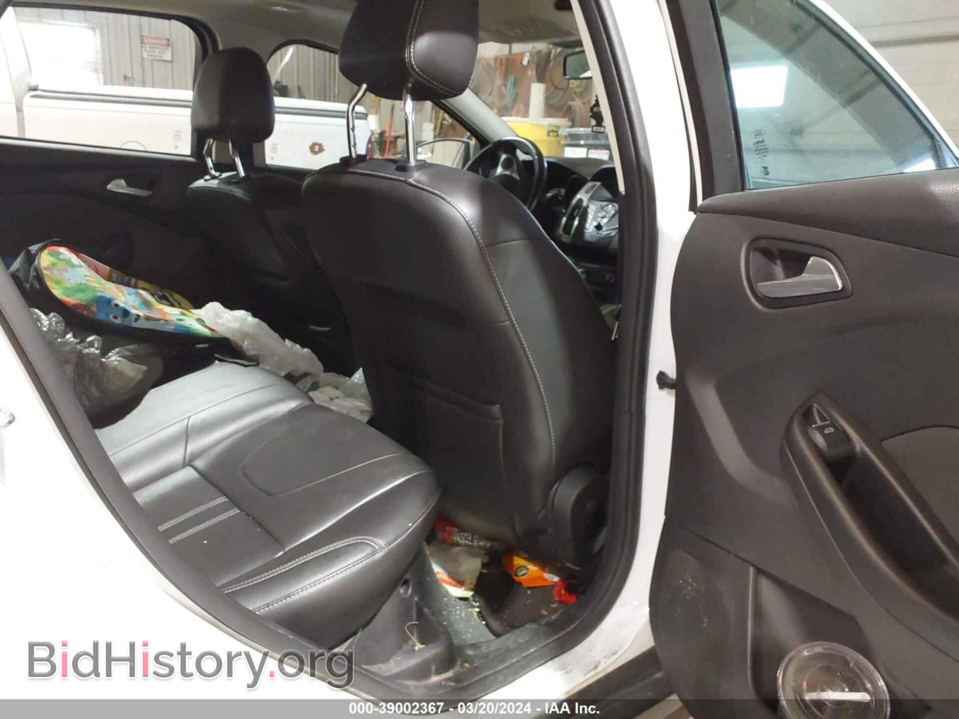 2012 FORD FOCUS - VIN: 1FAHP3M22CL177329 - Photo 8
