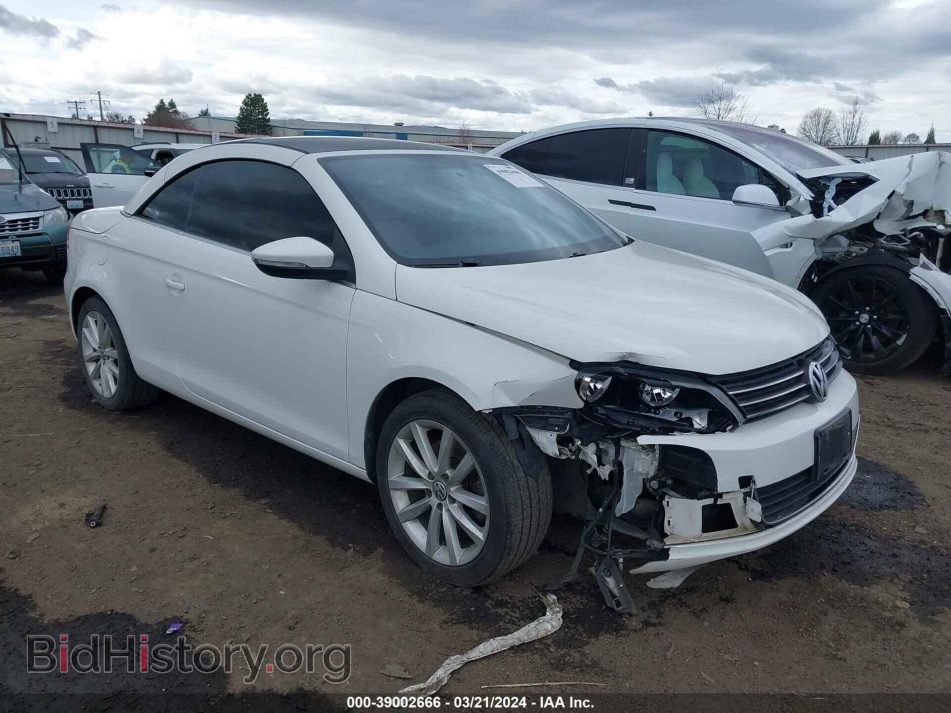 Фотография WVWBW7AH7CV001383 - VOLKSWAGEN EOS 2012