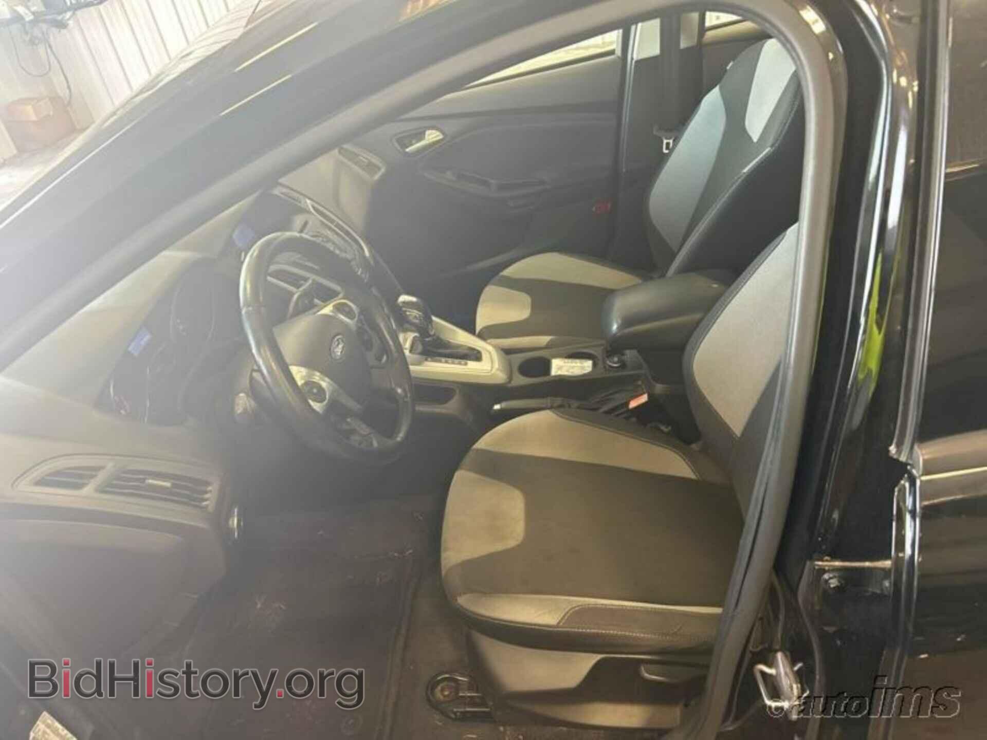2012 FORD FOCUS - VIN: 1FAHP3F23CL260913 - Photo 2