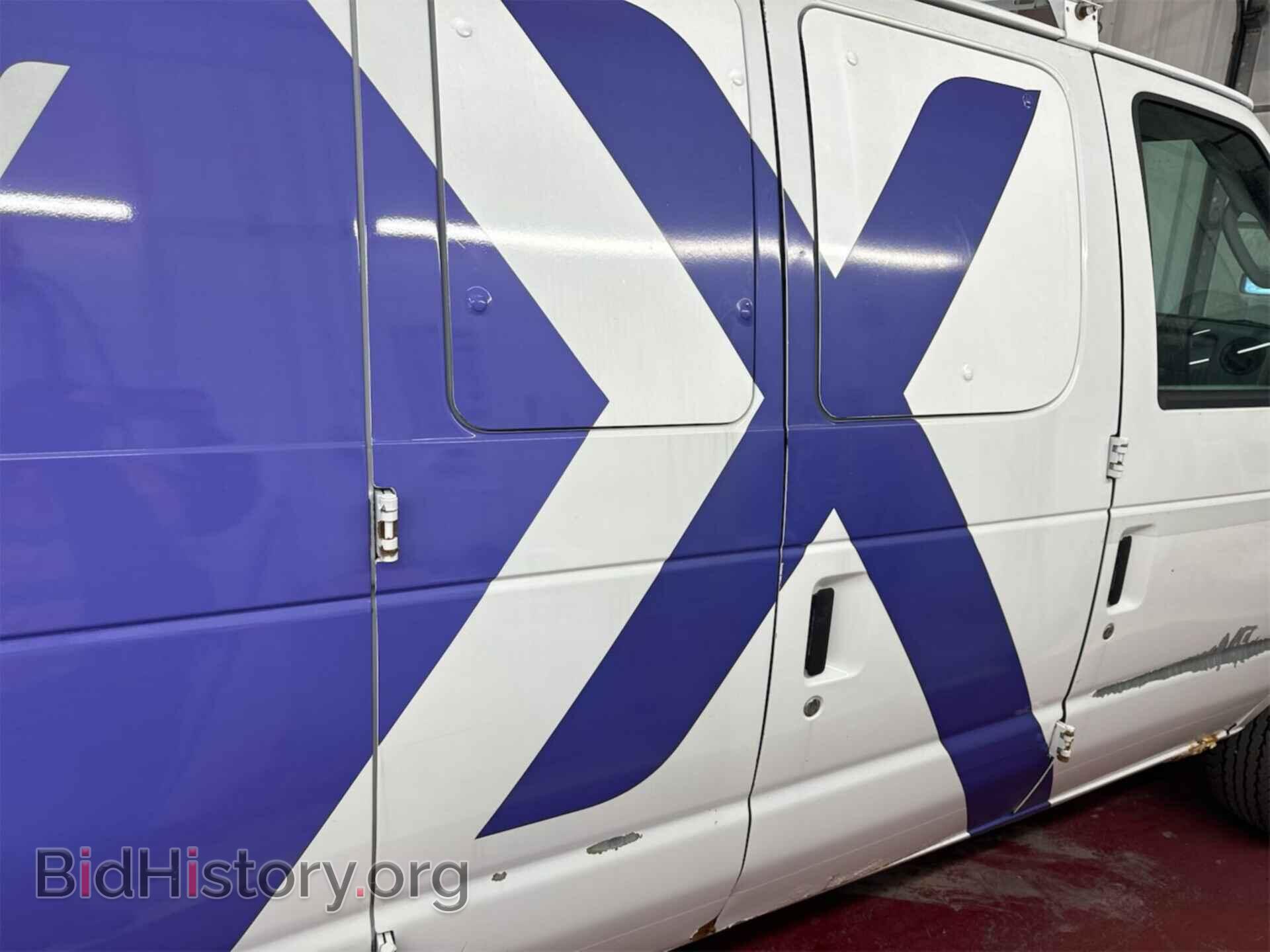 2011 FORD E-250 - VIN: 1FTNE2EL7BDA70886 - Photo 2