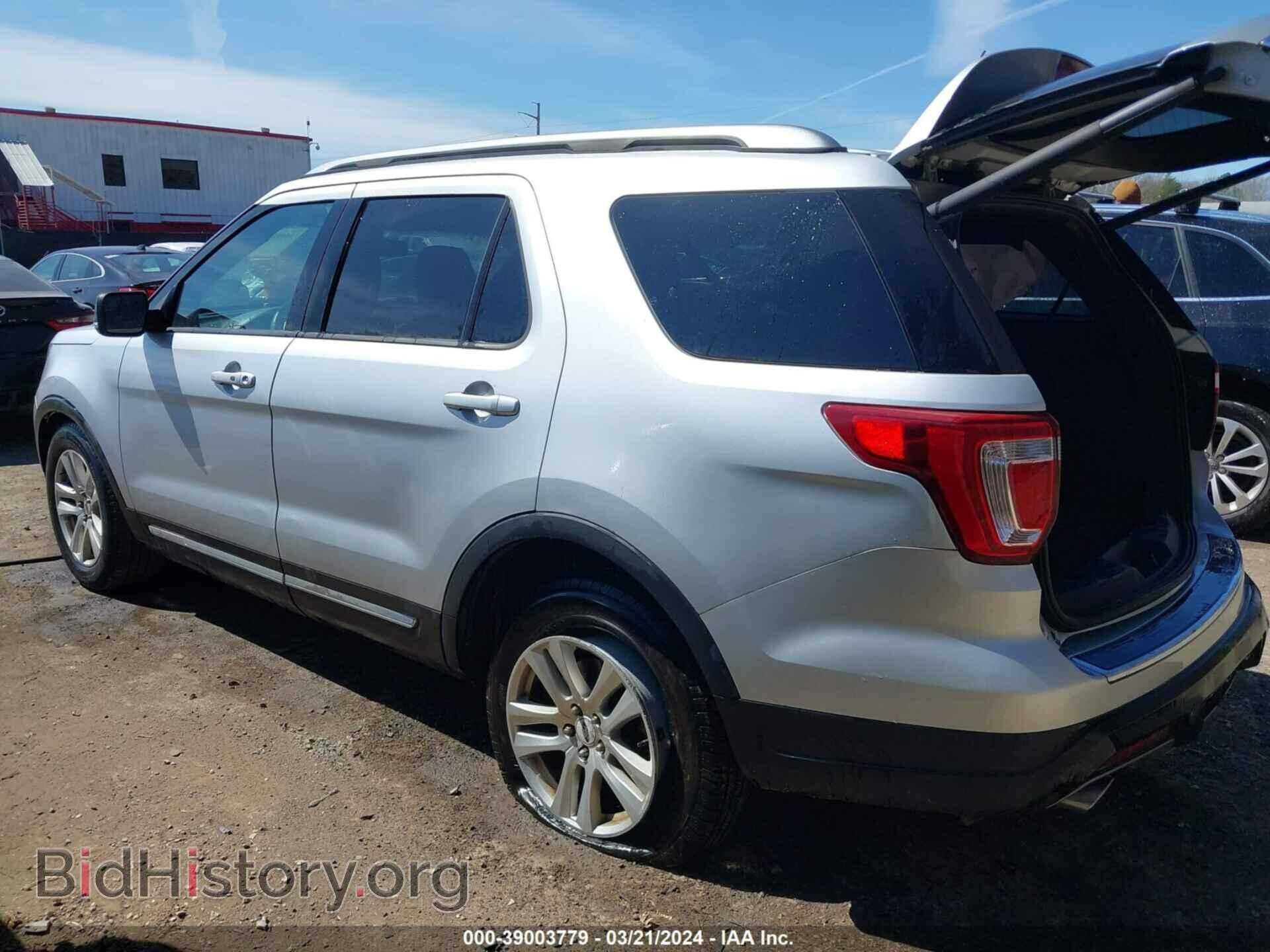 2018 FORD EXPLORER - VIN: 1FM5K8D85JGB52777 - Фото 3