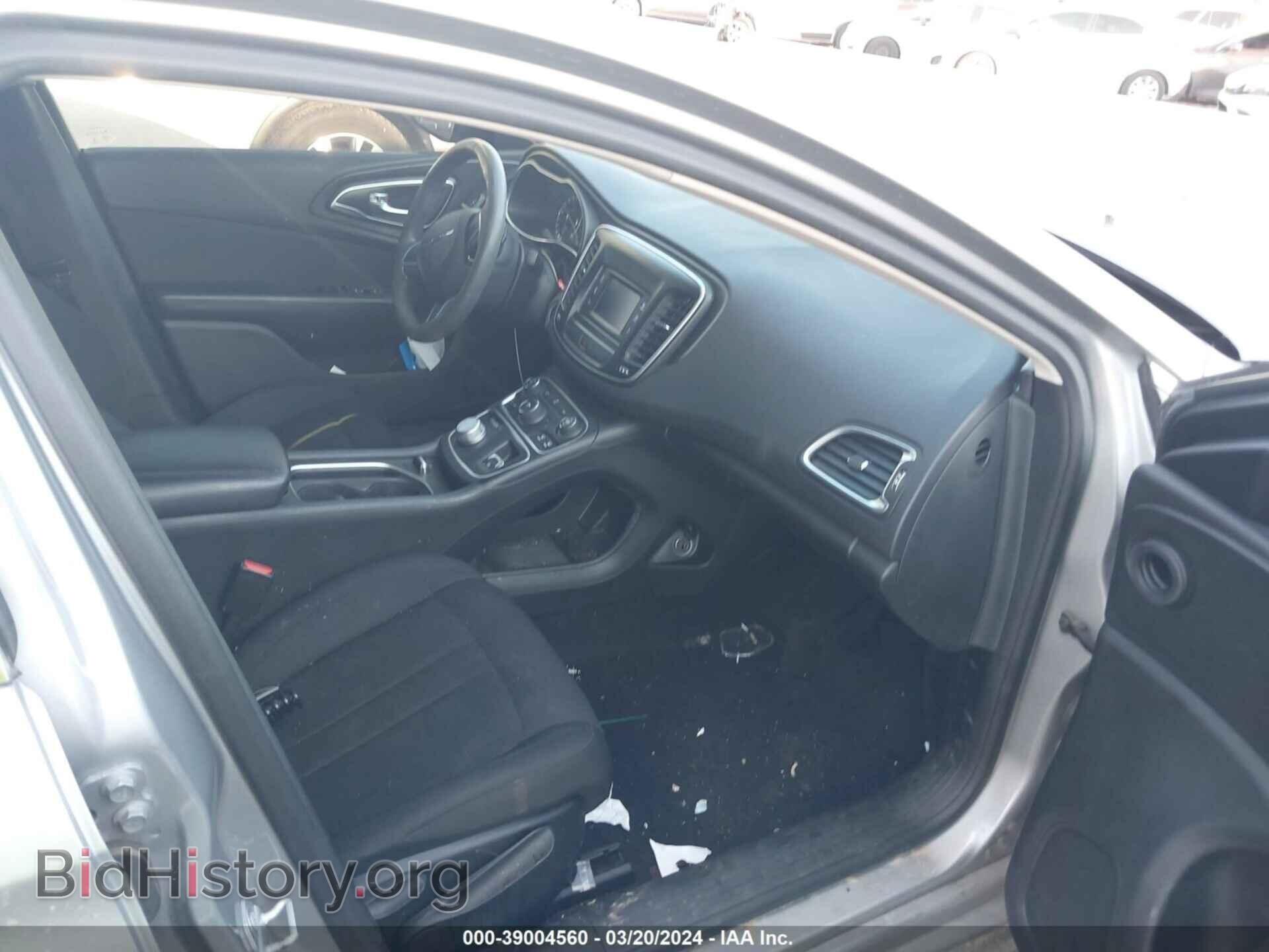2015 CHRYSLER 200 - VIN: 1C3CCCABXFN663341 - Фото 5