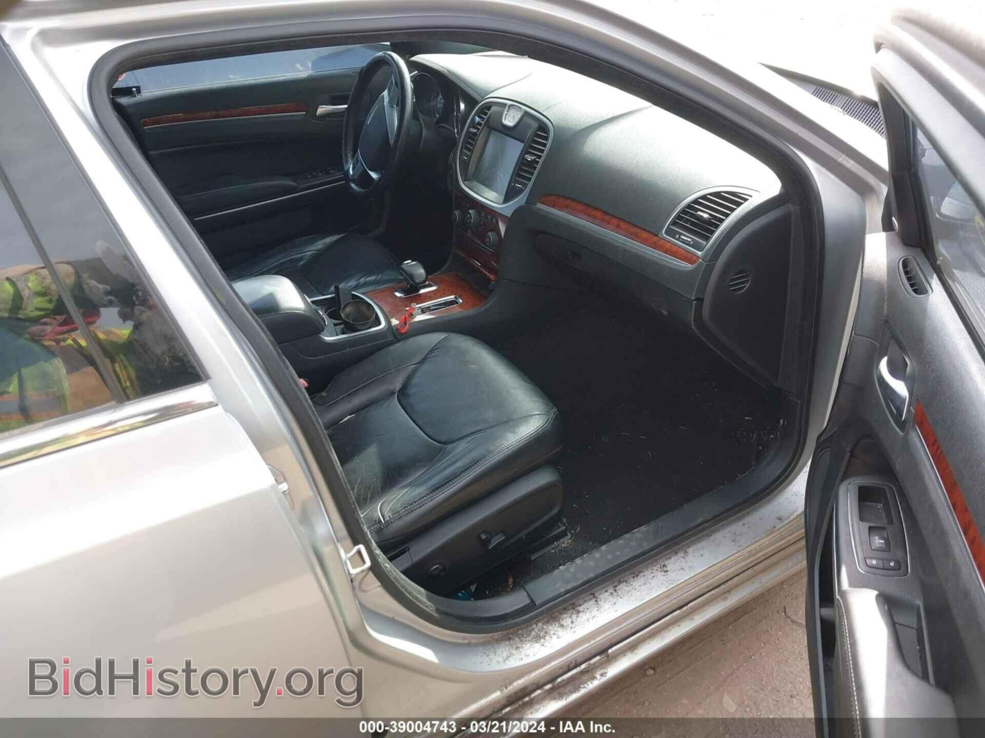 2012 CHRYSLER 300 - VIN: 2C3CCACG5CH248591 - Фото 5
