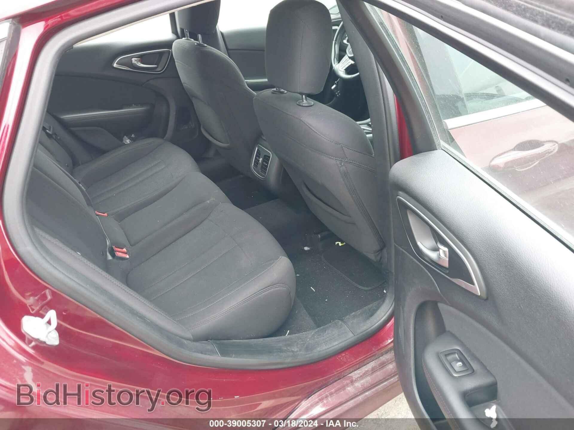 2015 CHRYSLER 200 - VIN: 1C3CCCAB3FN652875 - Фото 8