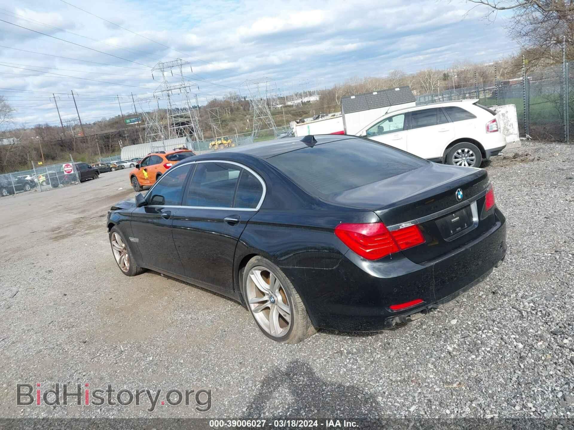 2012 BMW 750LI - VIN: WBAKB8C56CC962487 - Фото 3
