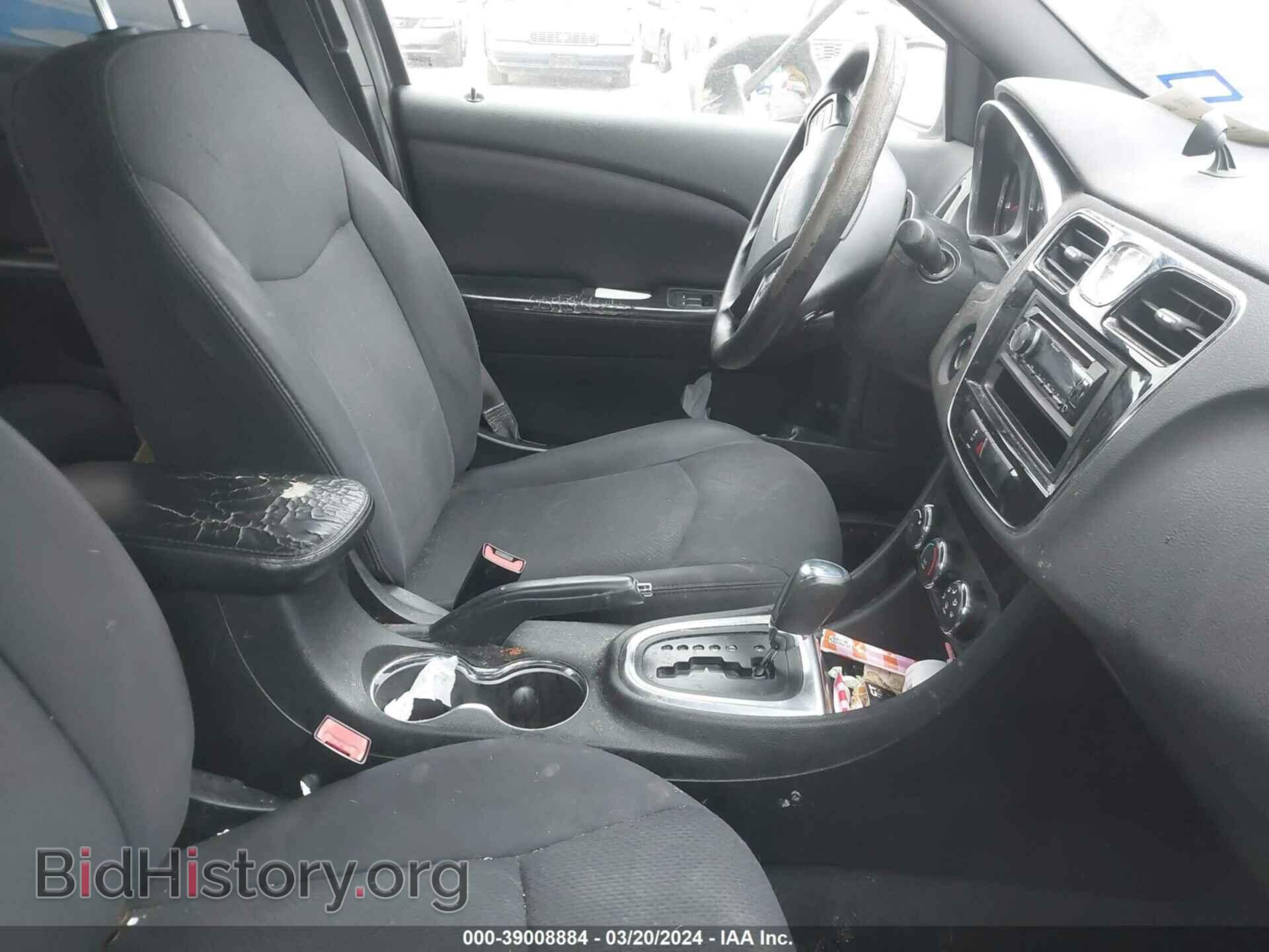 2012 CHRYSLER 200 - VIN: 1C3CCBAB3CN319131 - Фото 5