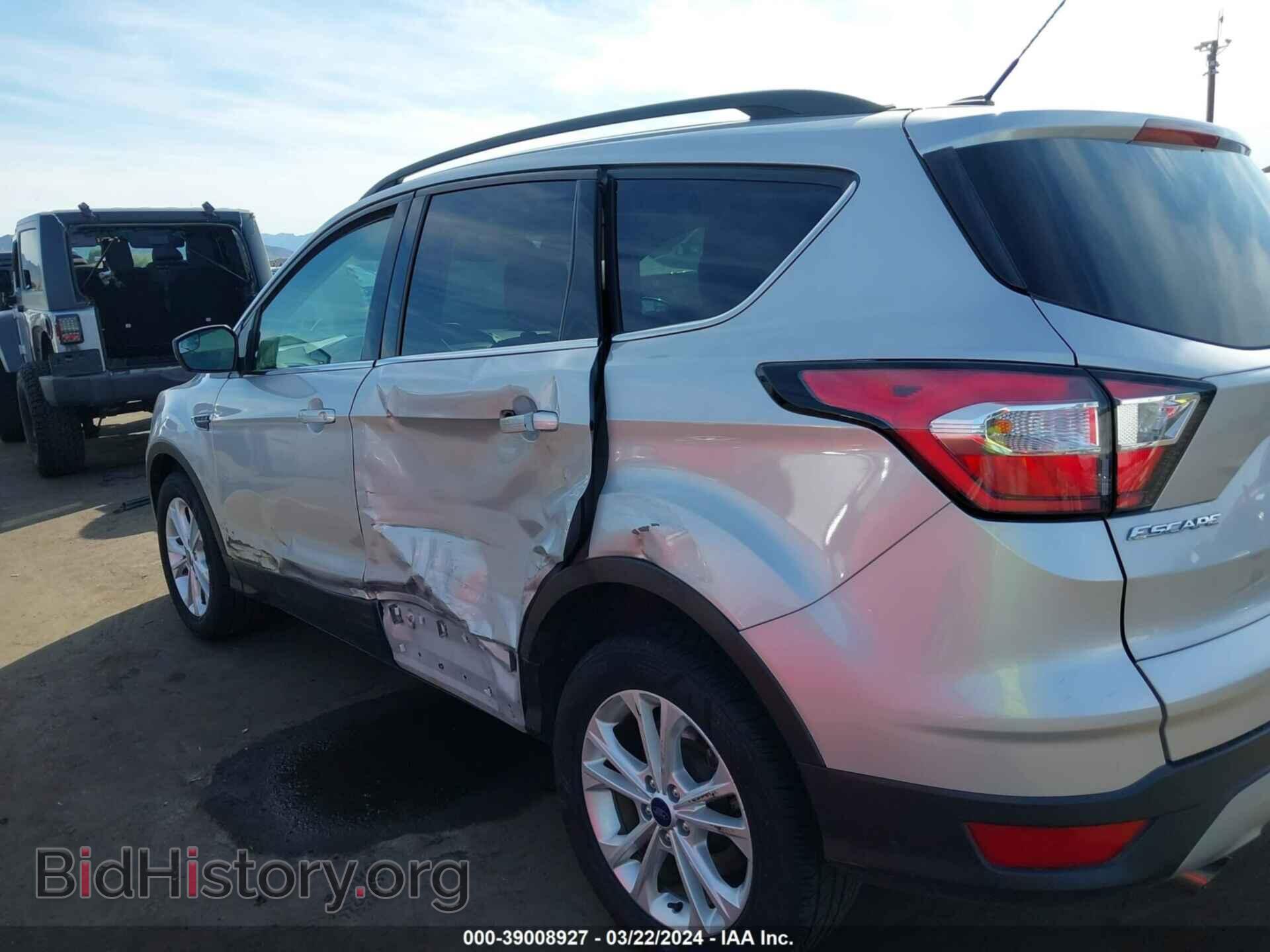 2018 FORD ESCAPE - VIN: 1FMCU9GD7JUB62132 - Фото 6