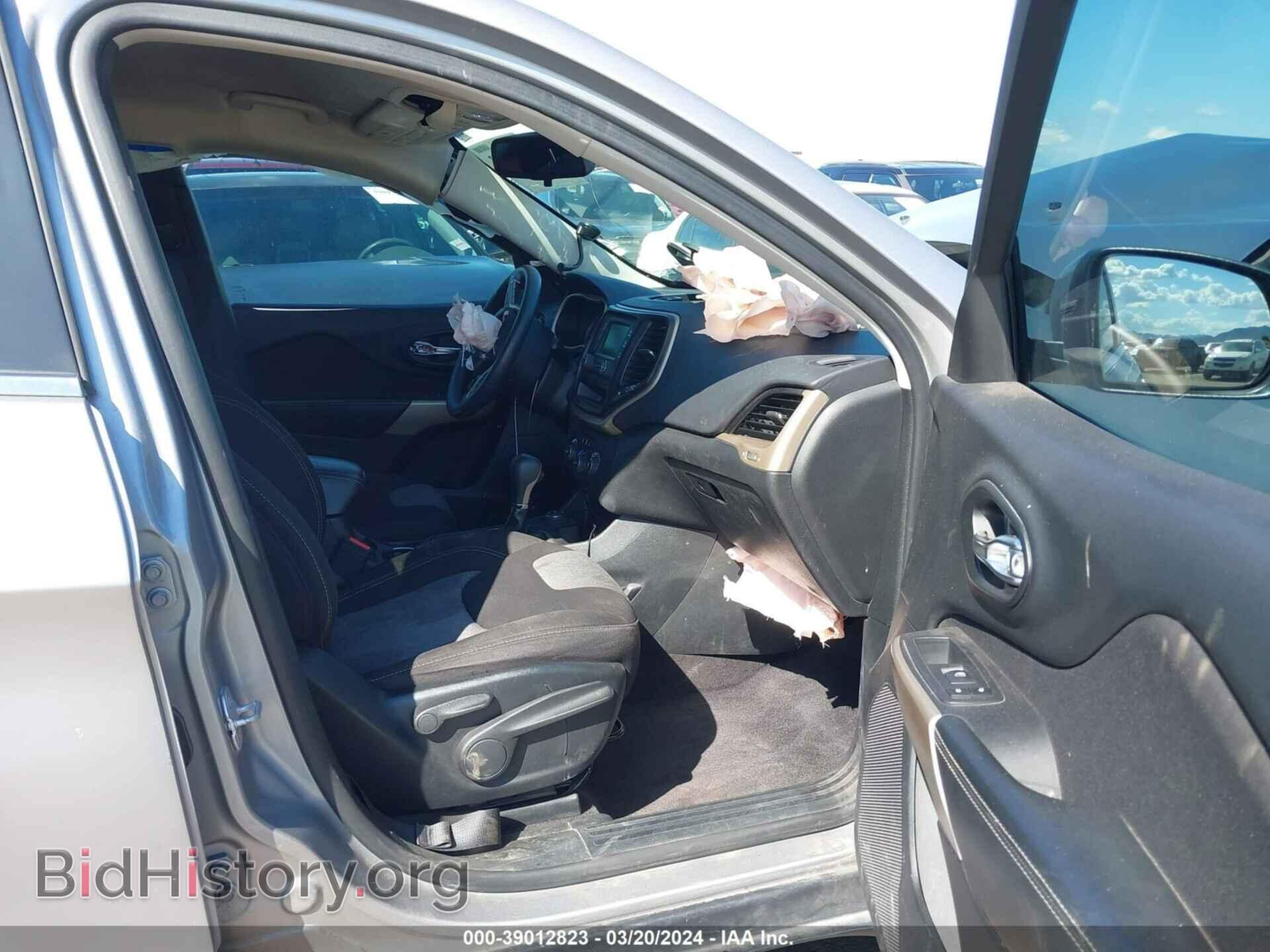 2018 JEEP CHEROKEE - VIN: 1C4PJMCB5JD558002 - Фото 5