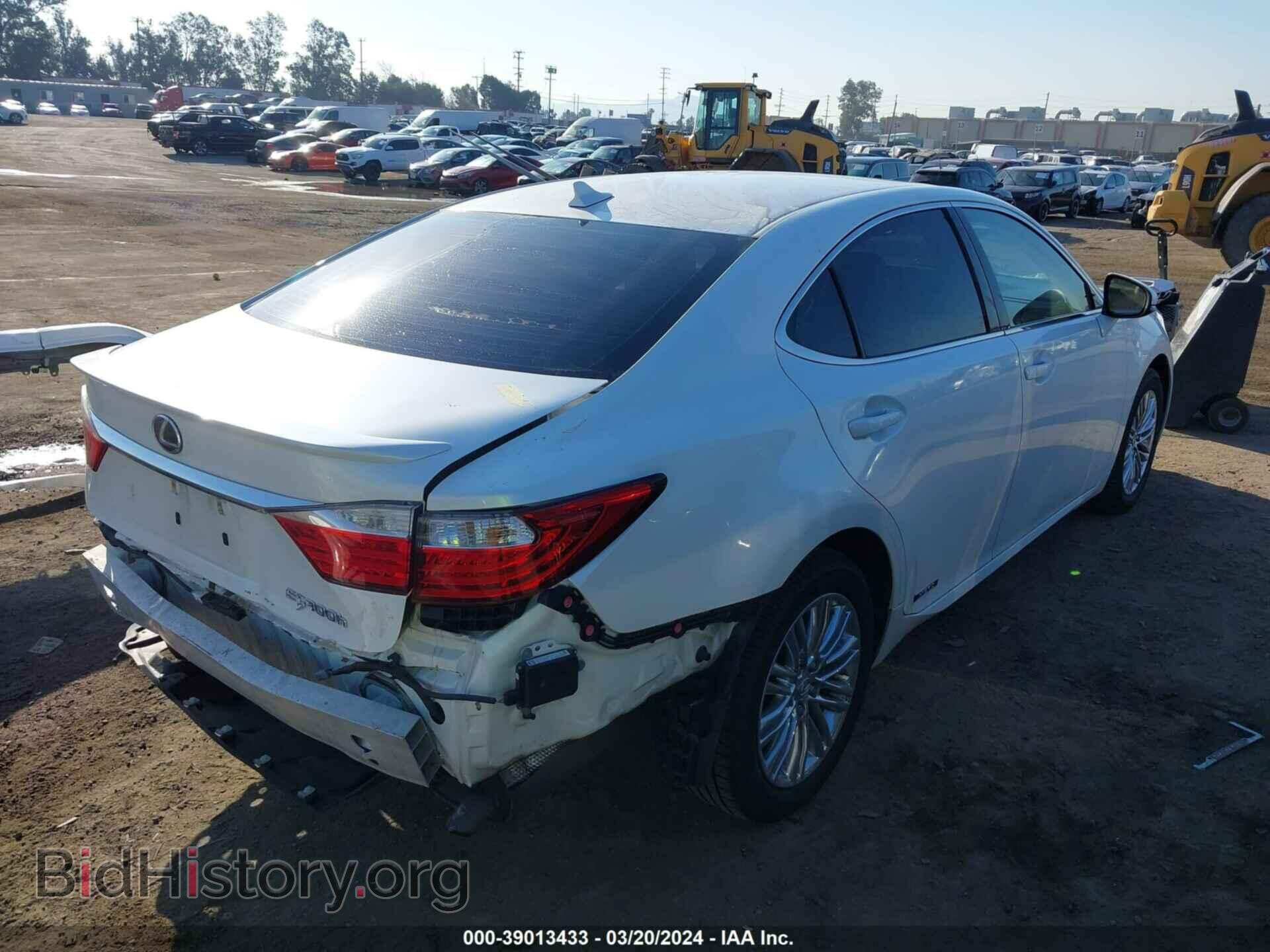 2014 LEXUS ES 300H - VIN: JTHBW1GG4E2042147 - Фото 4