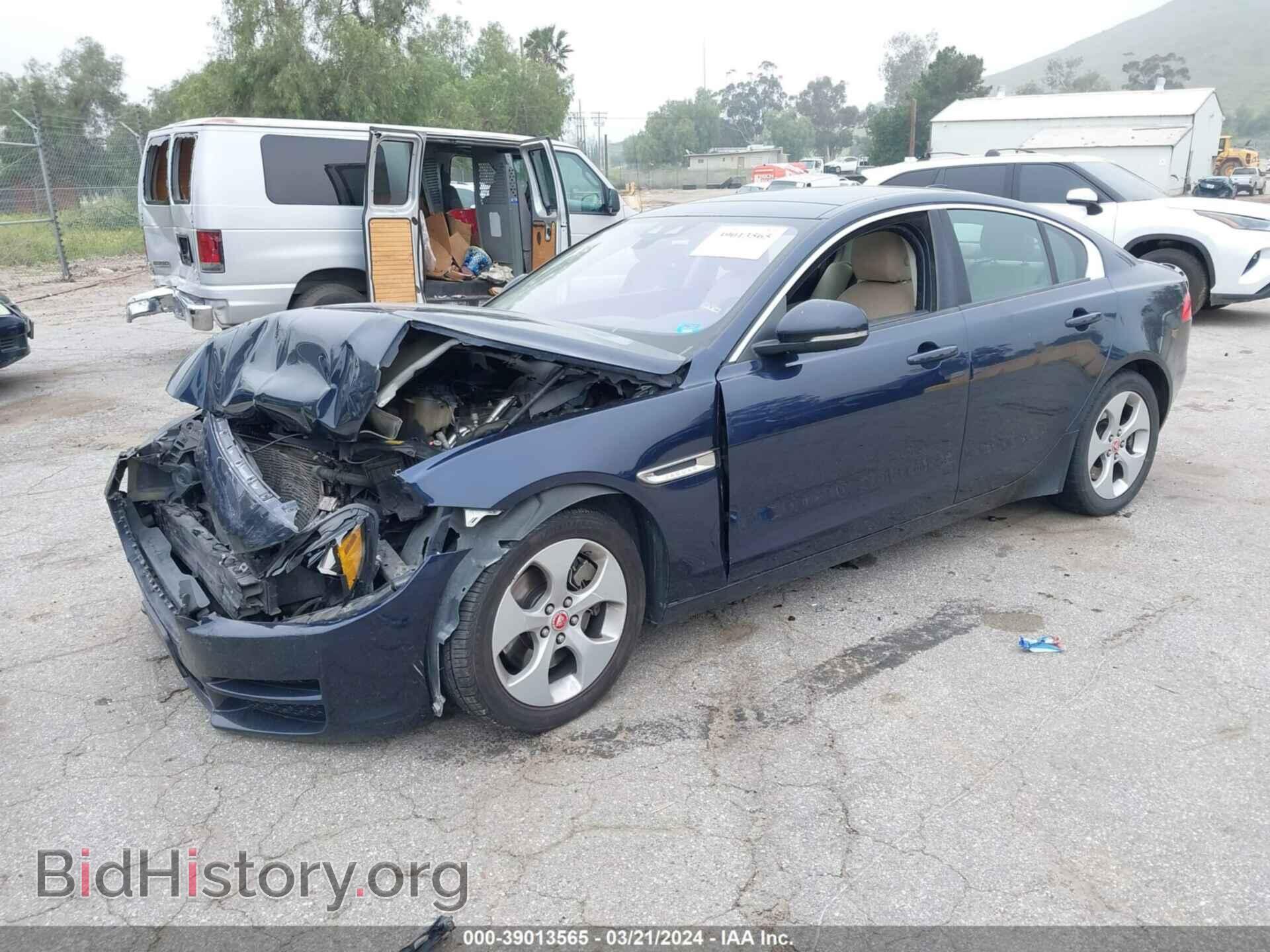 2018 JAGUAR XE - VIN: SAJAR4FX6JCP38523 - Фото 2