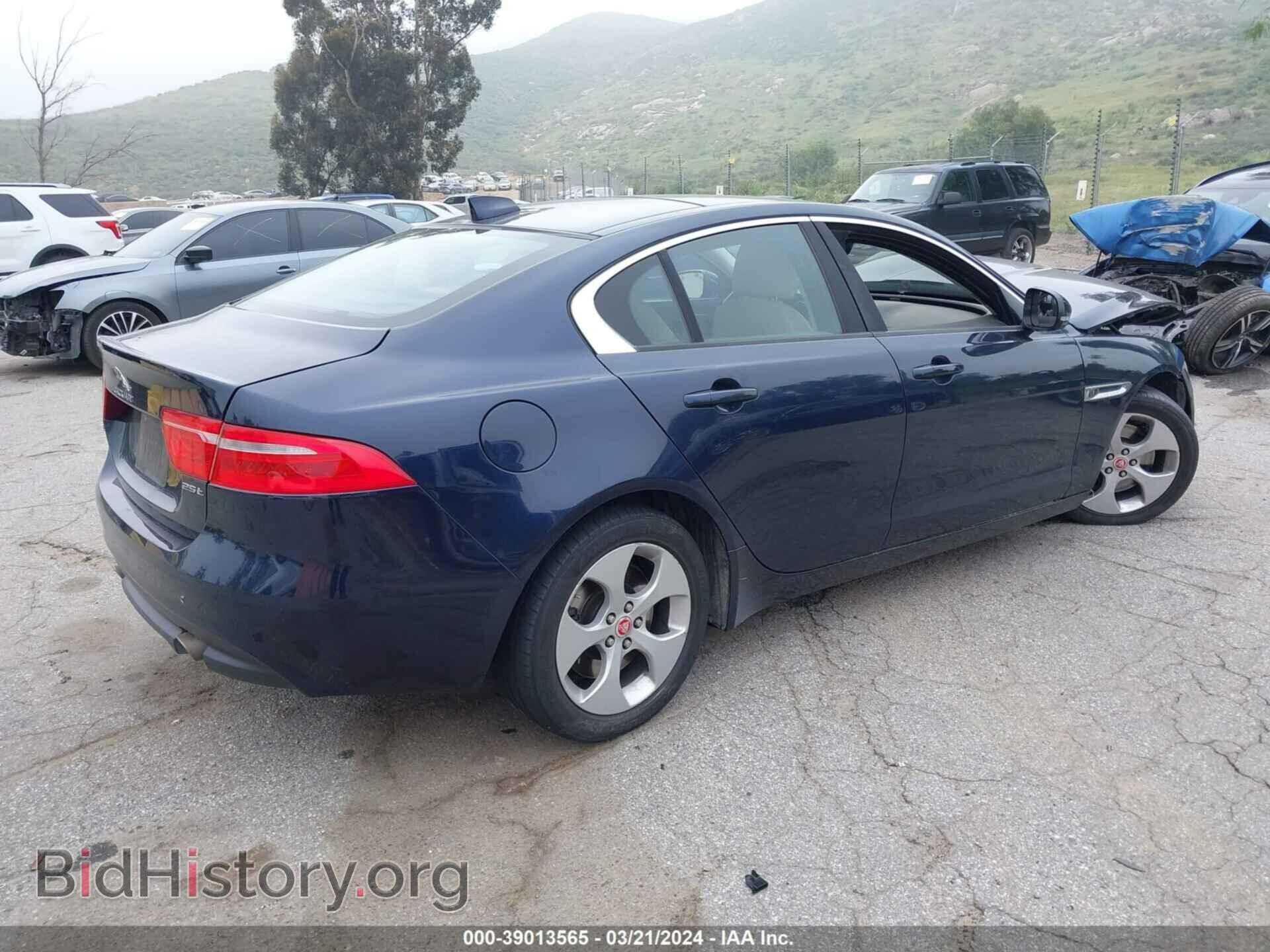 2018 JAGUAR XE - VIN: SAJAR4FX6JCP38523 - Фото 4