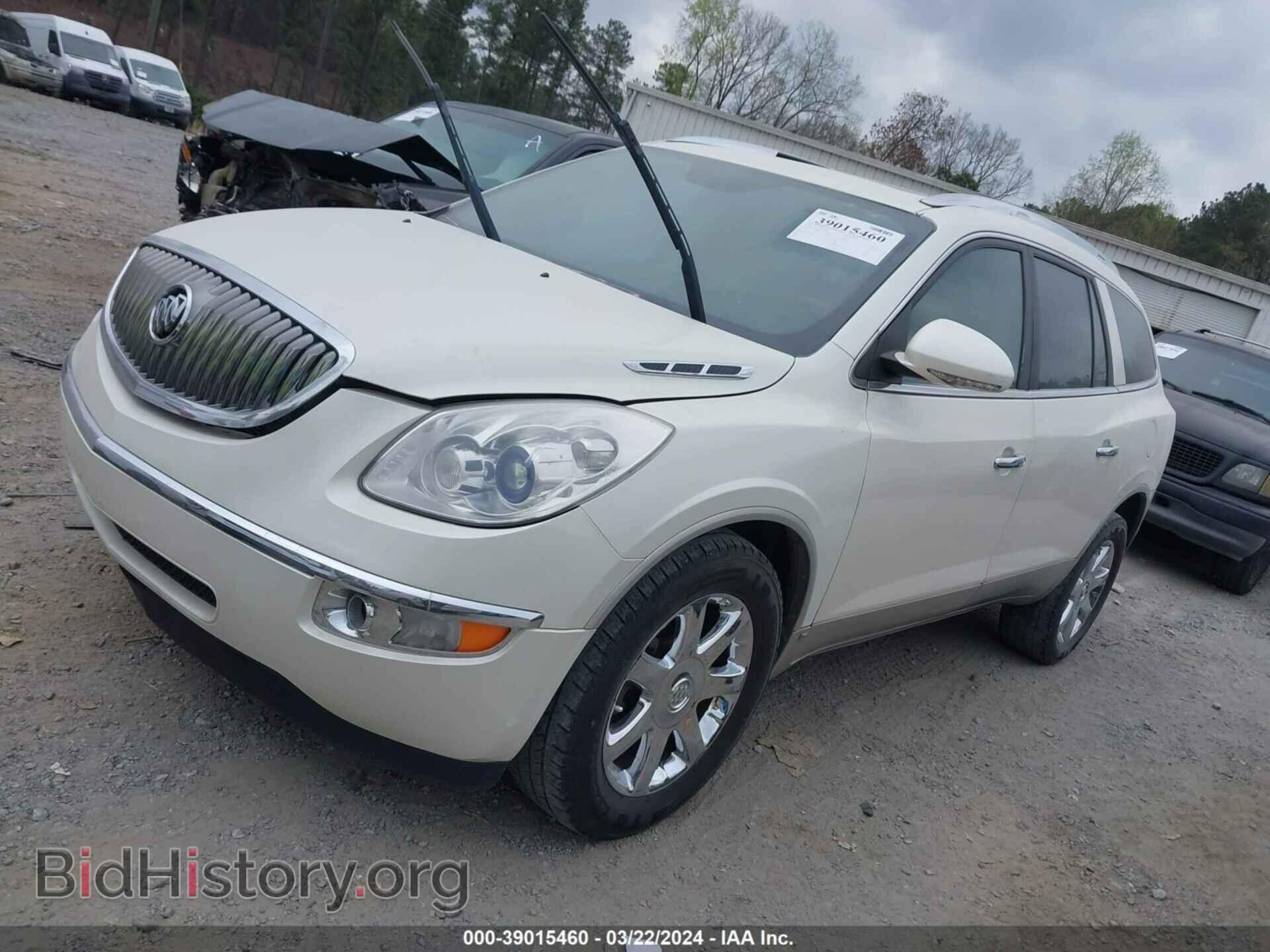 2008 BUICK ENCLAVE - VIN: 5GAER237X8J290318 - Фото 2