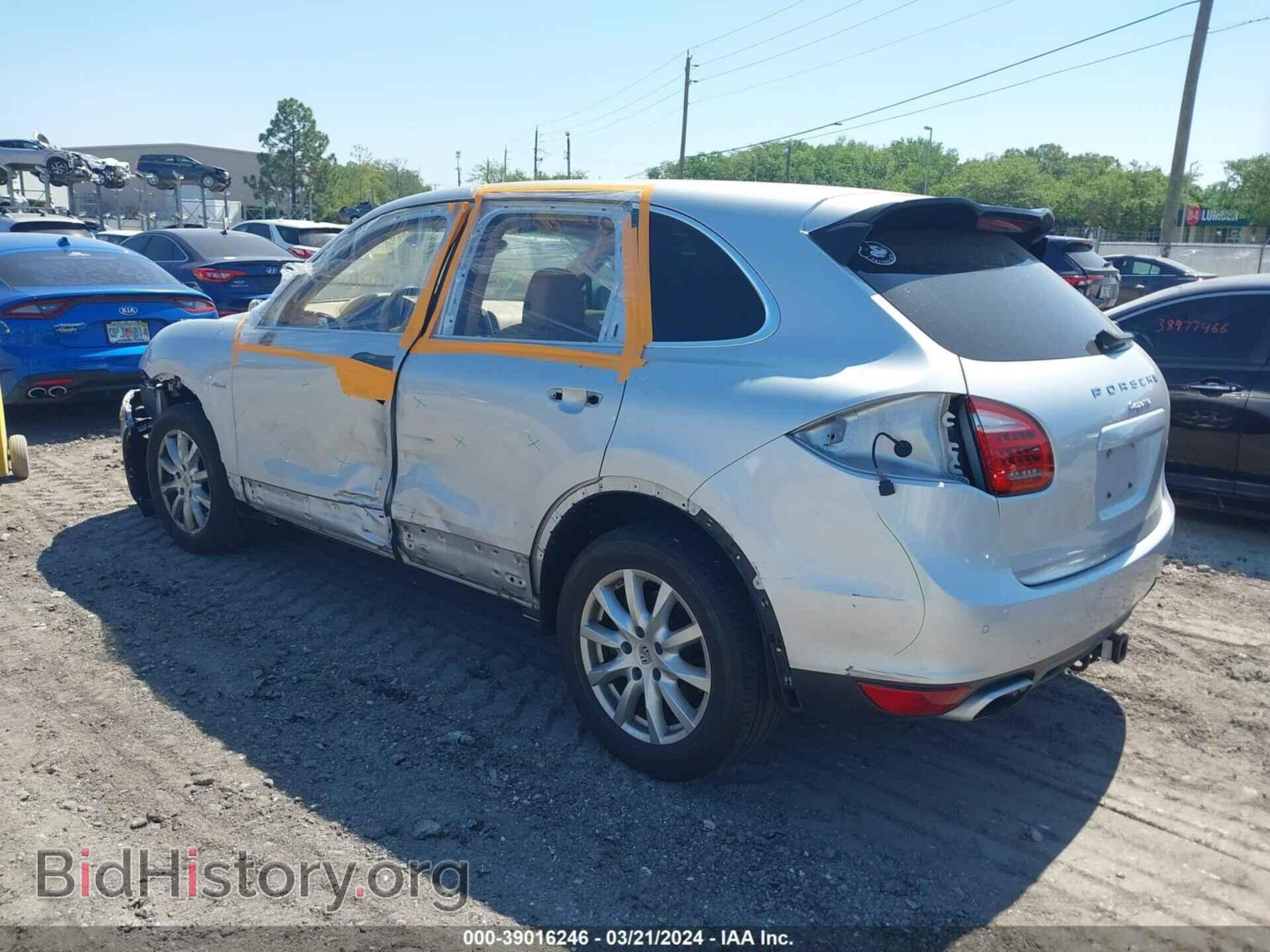 2014 PORSCHE CAYENNE - VIN: WP1AF2A22ELA41393 - Фото 3