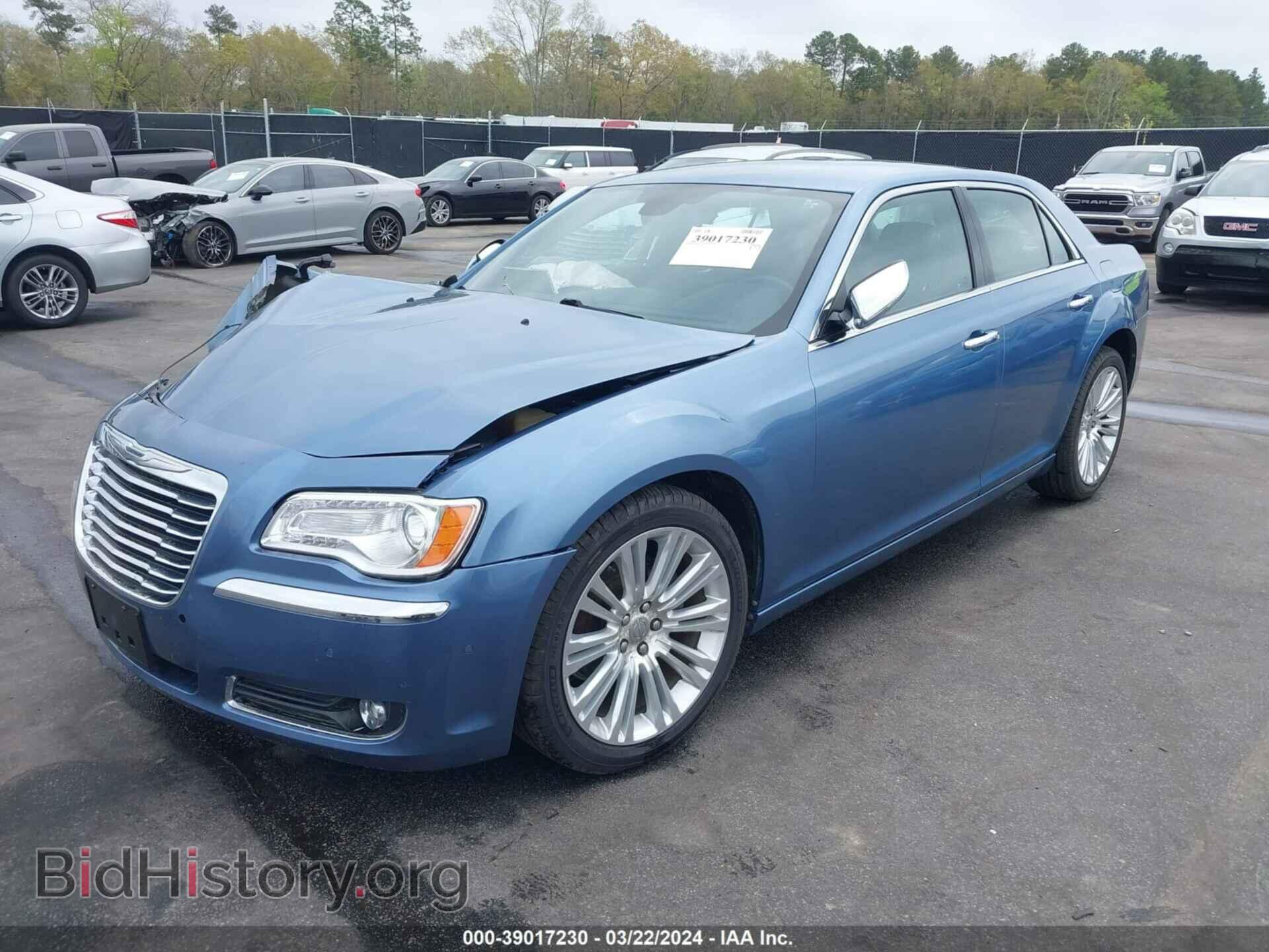 2011 CHRYSLER 300 - VIN: 2C3CA5CG0BH579946 - Фото 2
