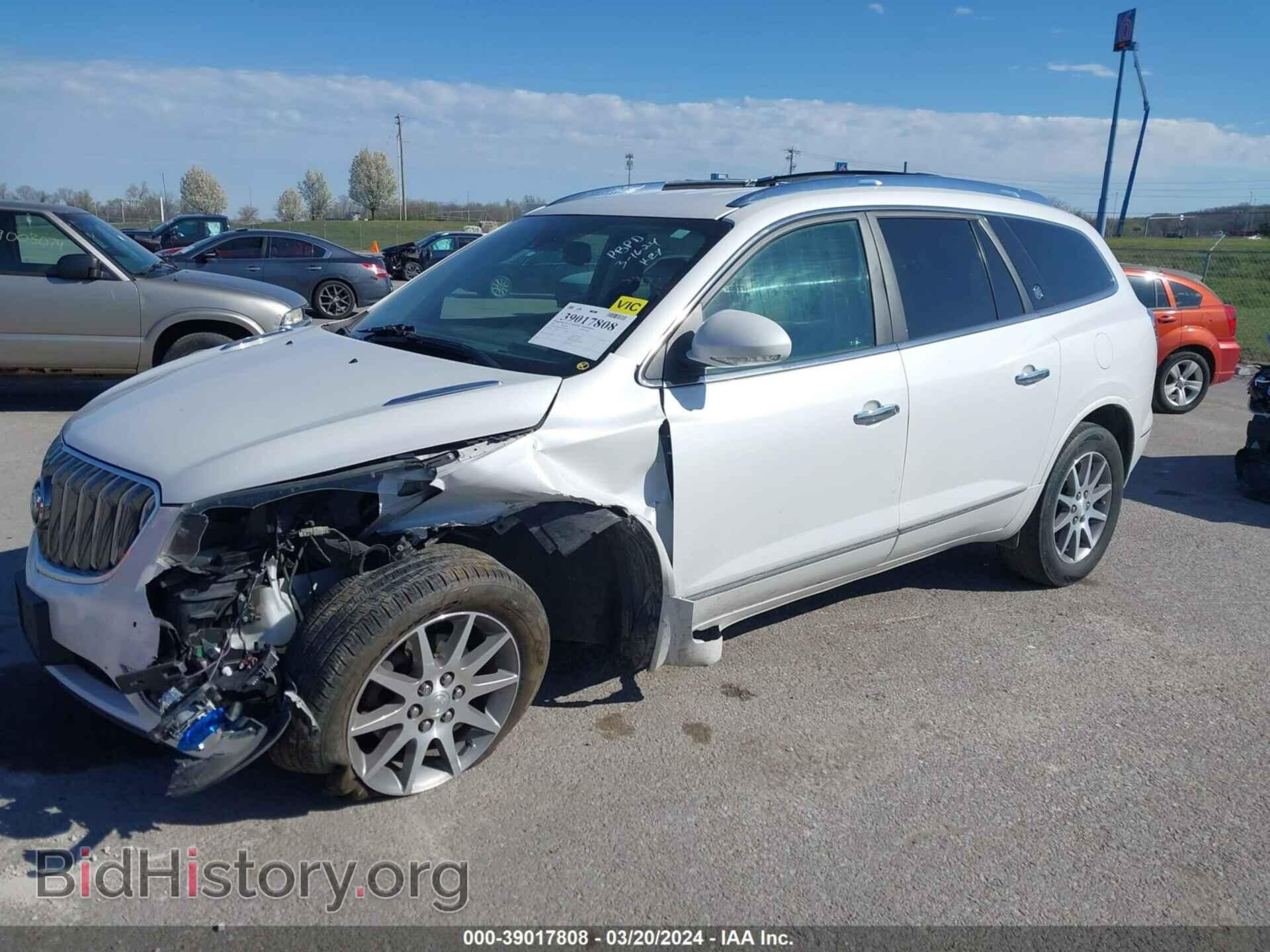 2017 BUICK ENCLAVE - VIN: 5GAKRBKD2HJ258876 - Фото 2
