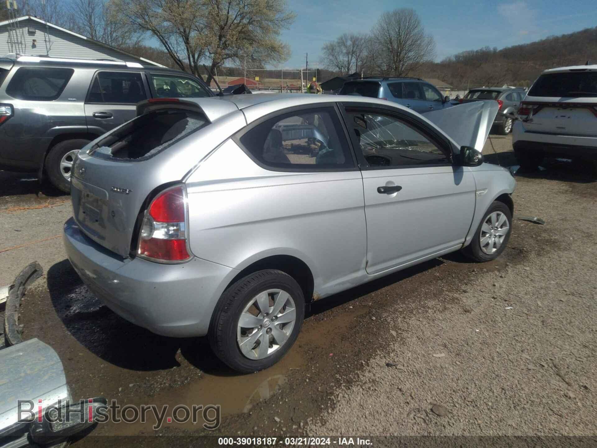 2008 HYUNDAI ACCENT - VIN: KMHCM36C98U084534 - Фото 4