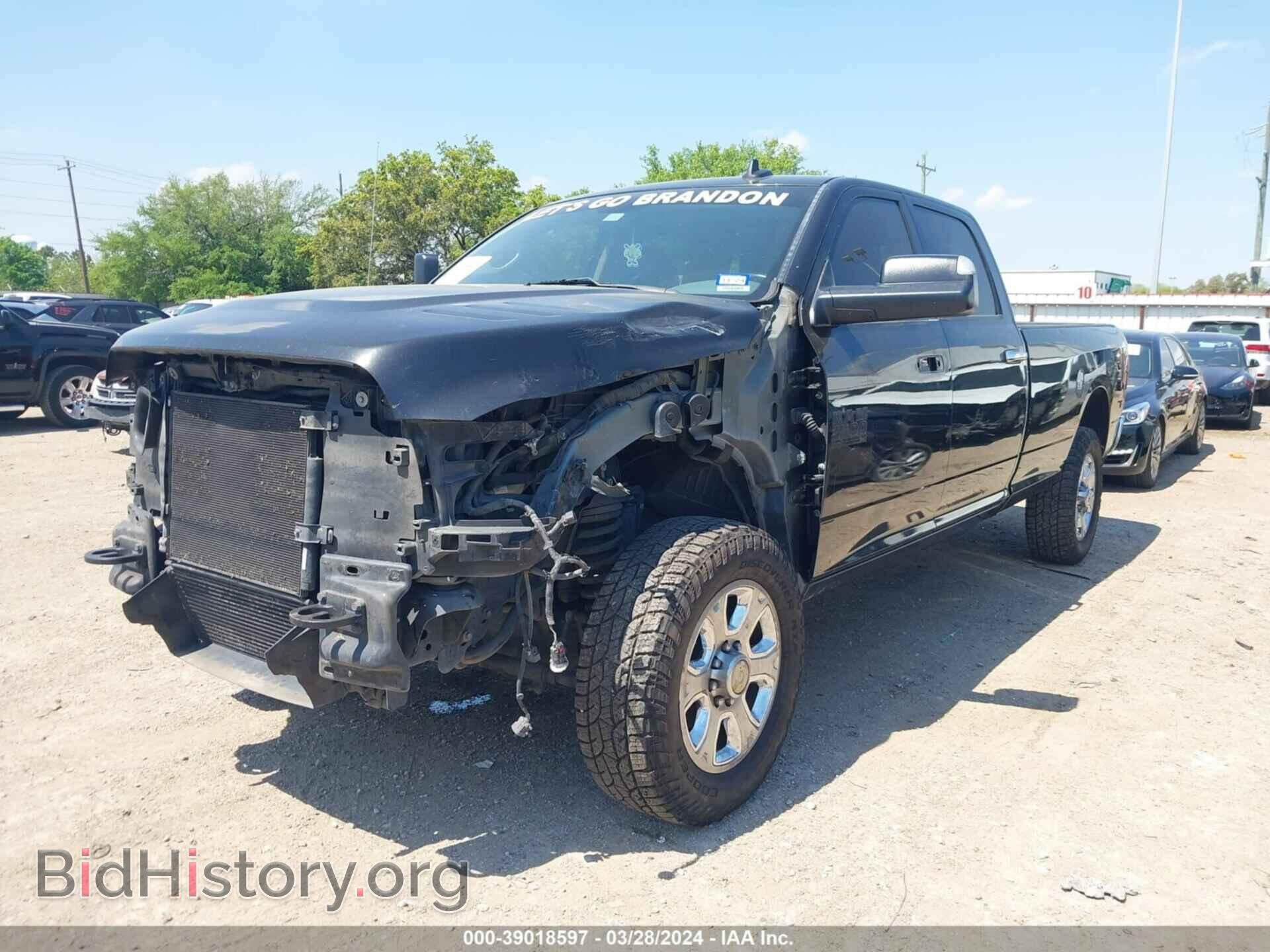 2018 RAM 3500 - VIN: 3C63R3HL3JG140826 - Фото 2