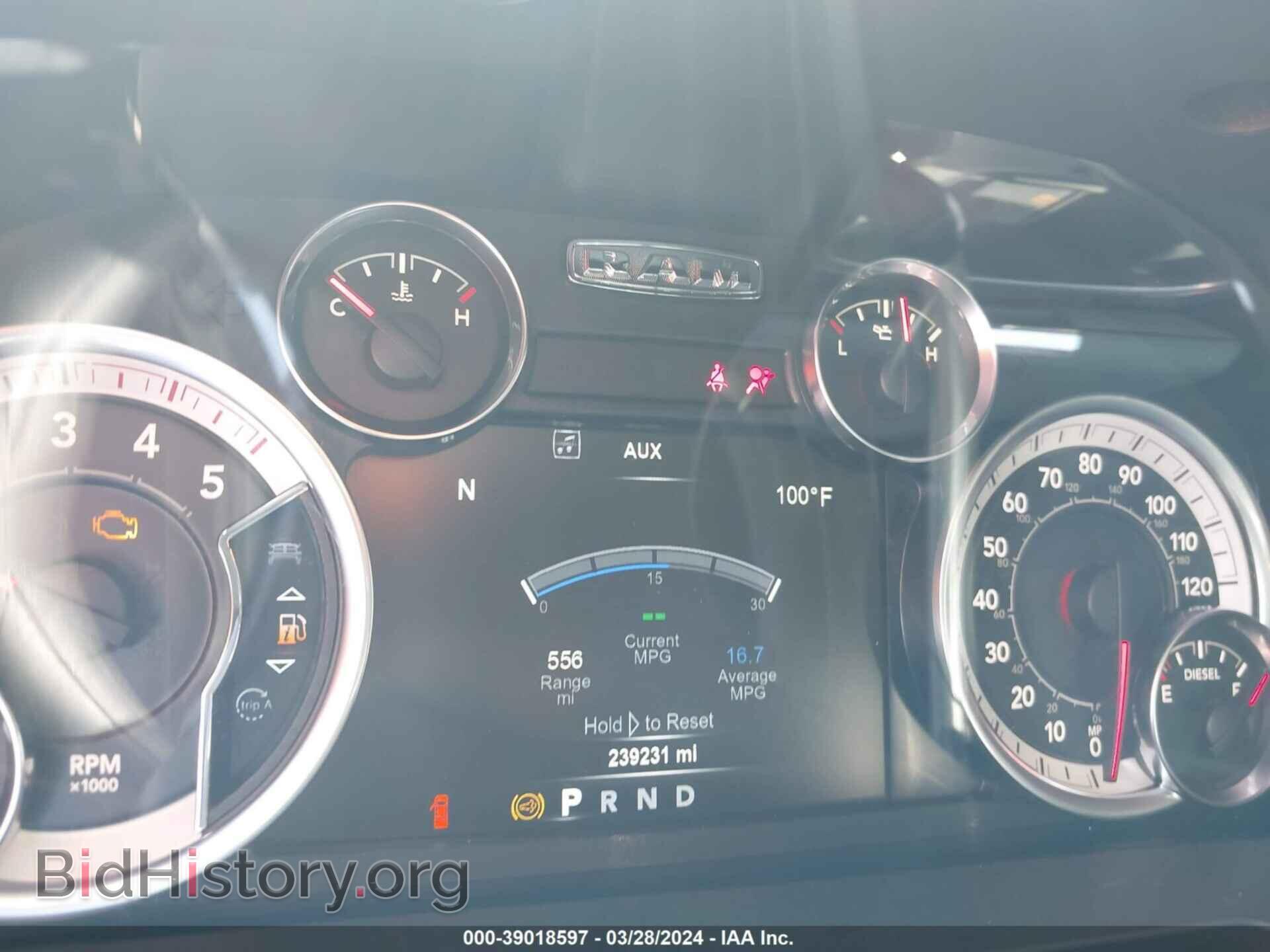 2018 RAM 3500 - VIN: 3C63R3HL3JG140826 - Фото 5