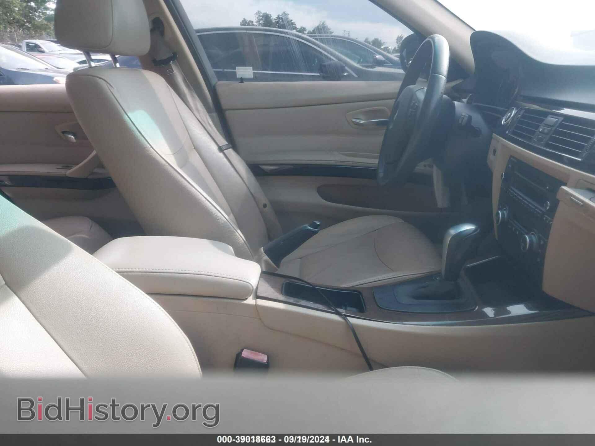 2010 BMW 328I - VIN: WBAPH7G59ANM50829 - Фото 5