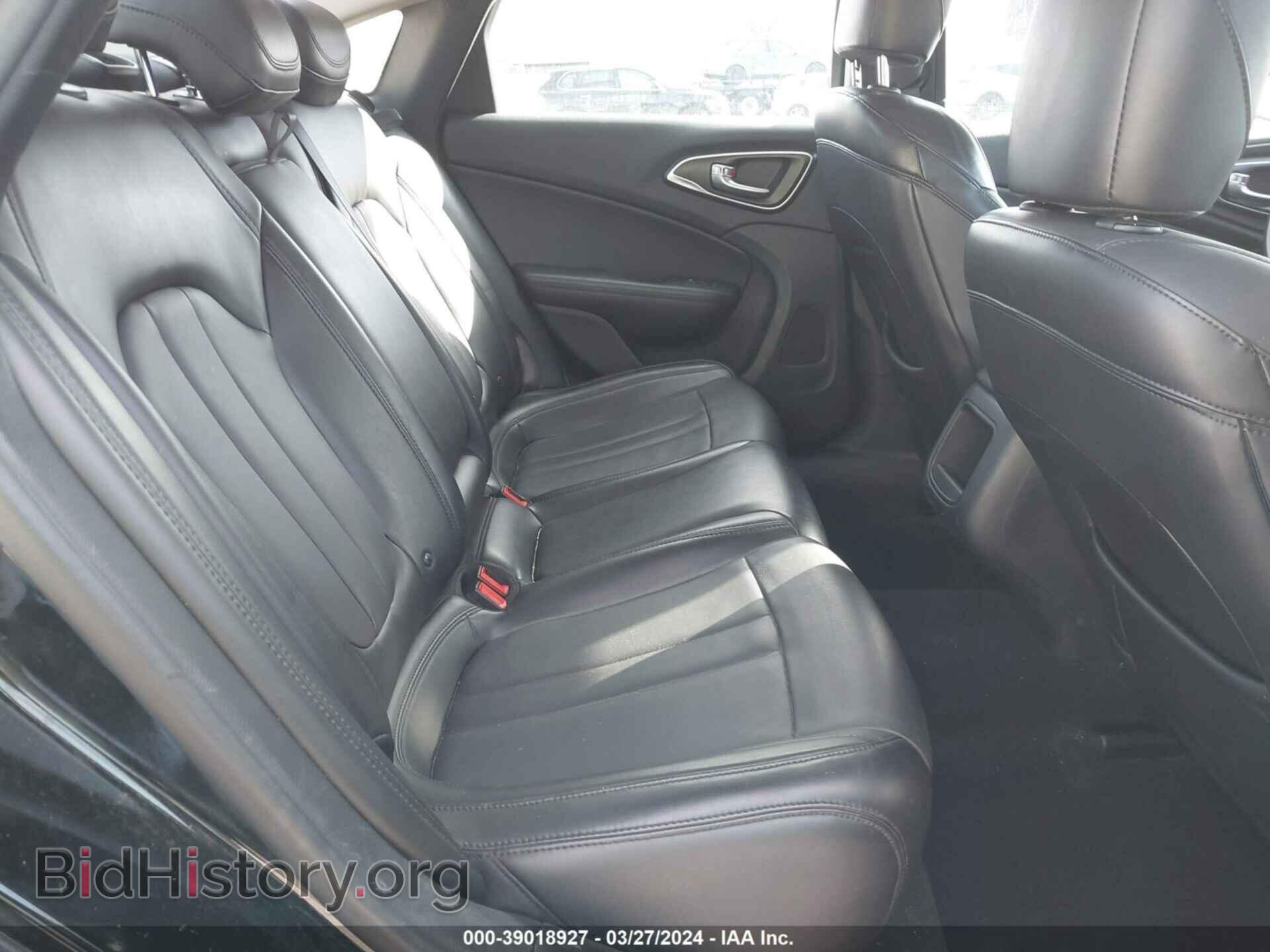 2017 CHRYSLER 200 - VIN: 1C3CCCAB7HN507048 - Фото 8