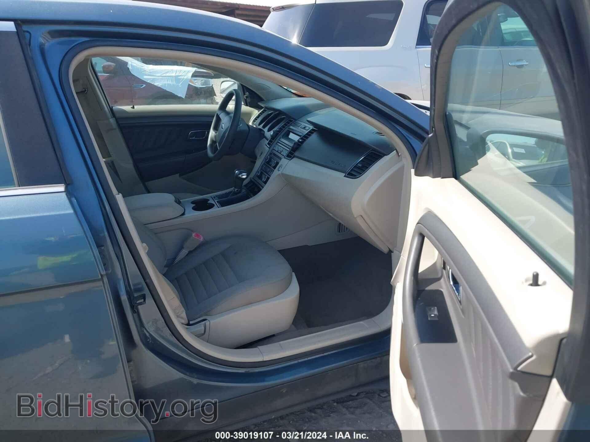 2010 FORD TAURUS - VIN: 1FAHP2DW8AG155449 - Фото 5