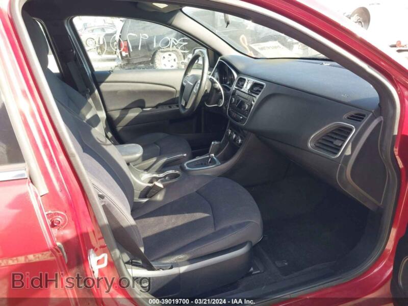 2014 Chrysler 200 (VIN 1C3CCBBGXEN151498) — фото 5 из 17