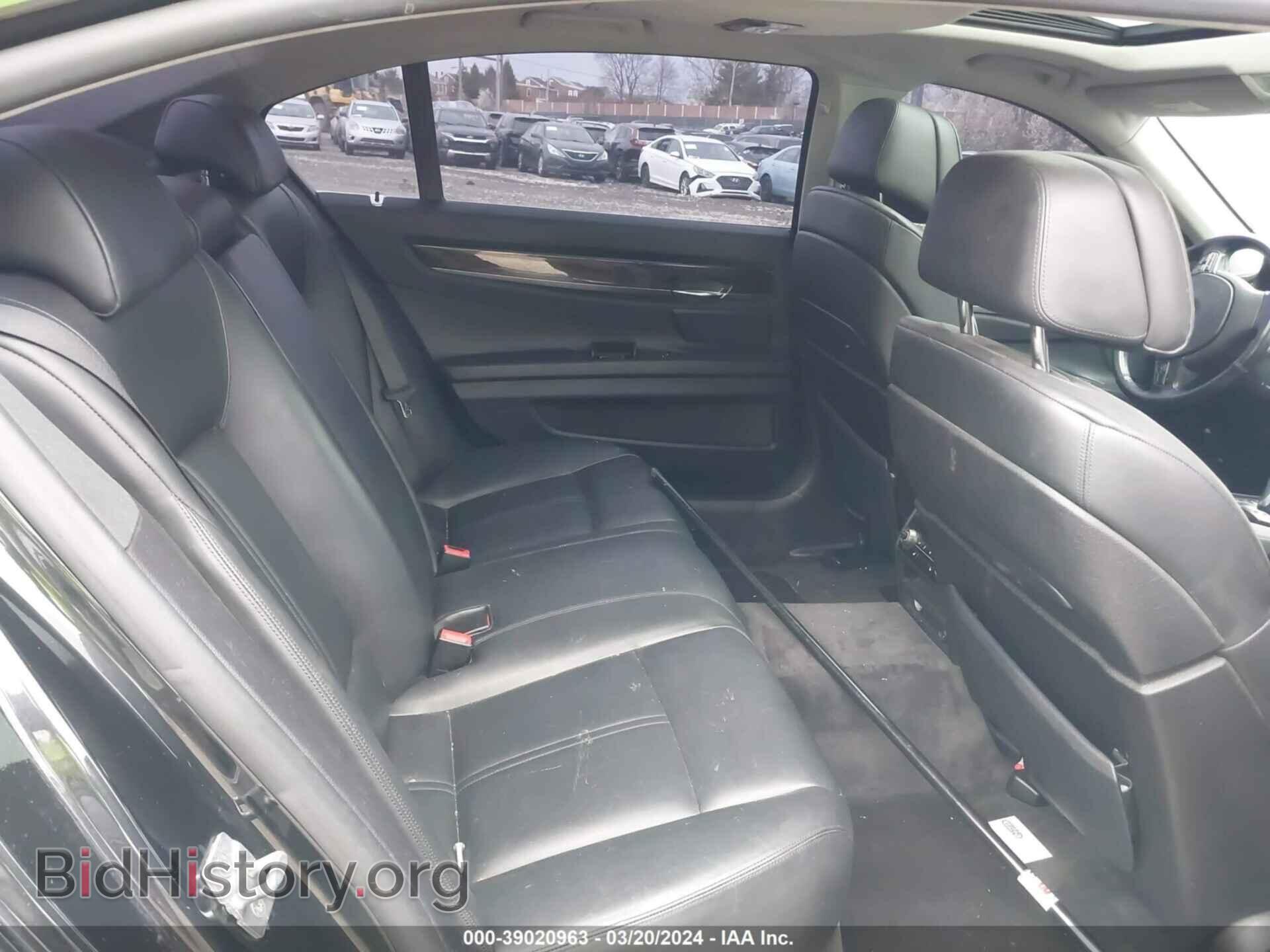 2011 BMW 750LI - VIN: WBAKC8C53BC433784 - Фото 8
